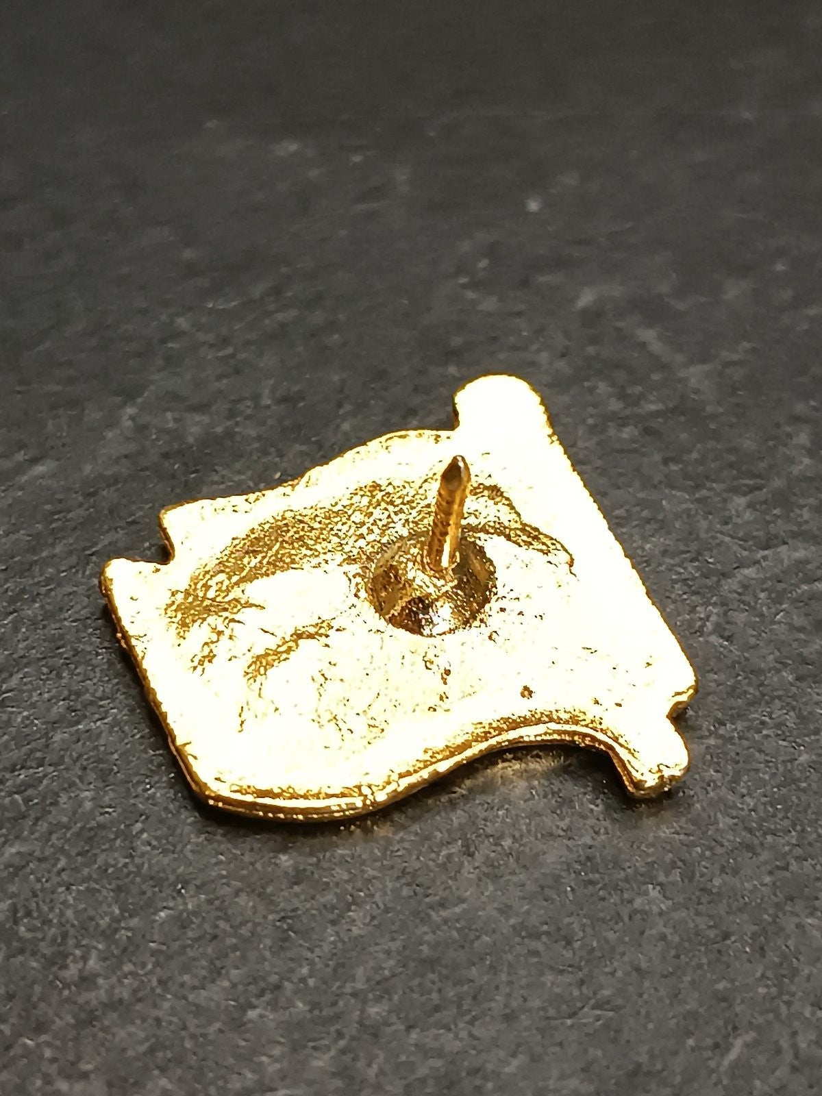 Old Pins Pin Badge Spilla A.C.Milan bandiera flag senza piedino 290