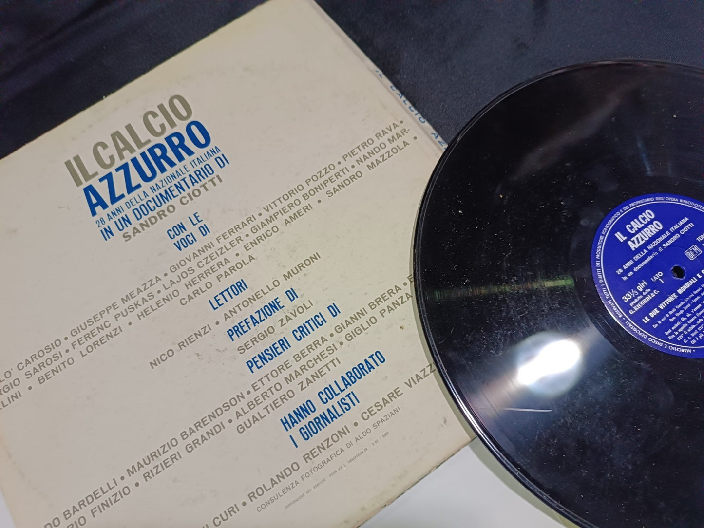 Disco in vinile IL CALCIO AZZURRO Documentario nazionale di S. CIOTTI