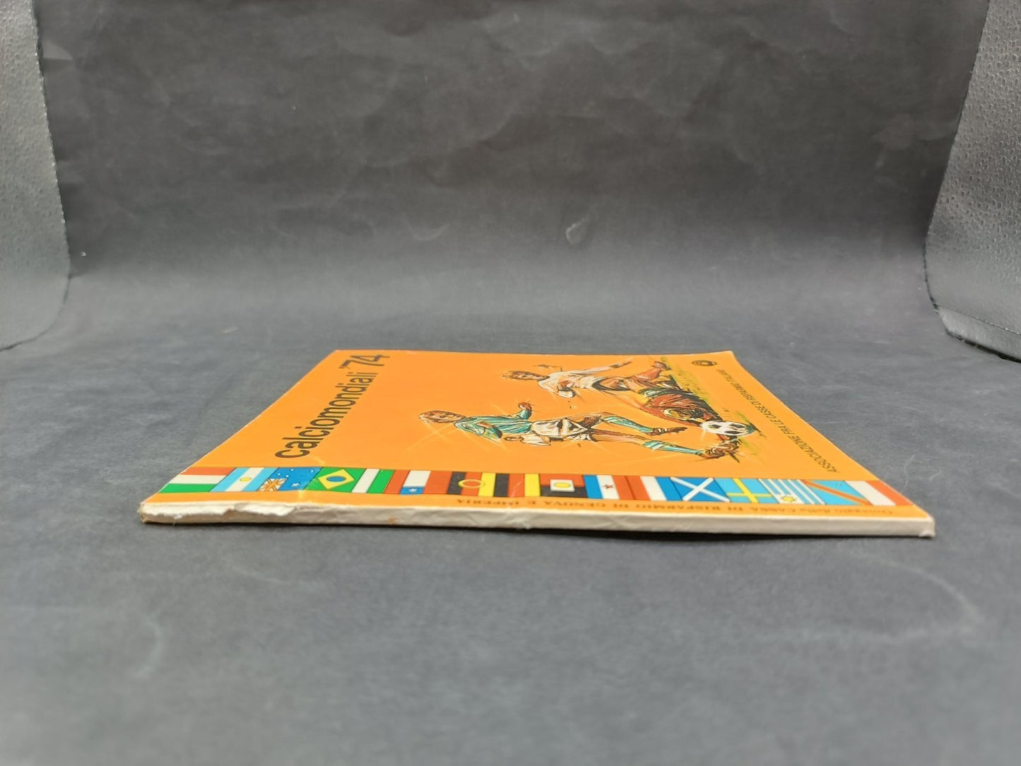 Libro Calciomondiali 74 associazione cassa di risparmio Torino