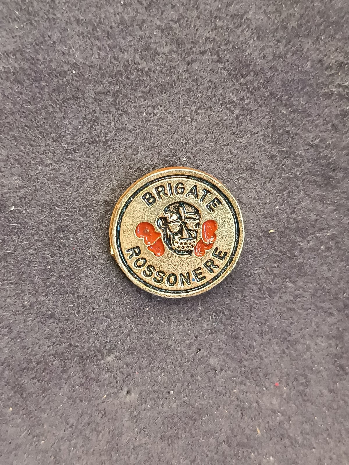 Old Pins Pin Badge Spilla A.C.Milan Brigate Rossonere BRN no fermapiedino 383