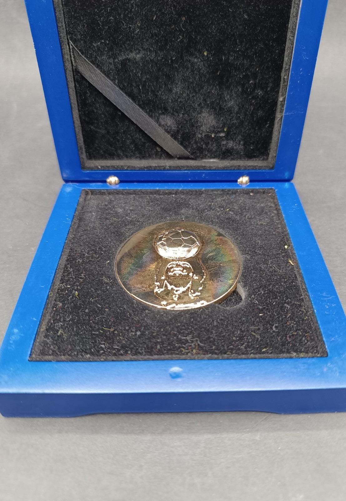Diego Maradona Official Medal with BOX FIFA World Cup 1986 Champions in 2021