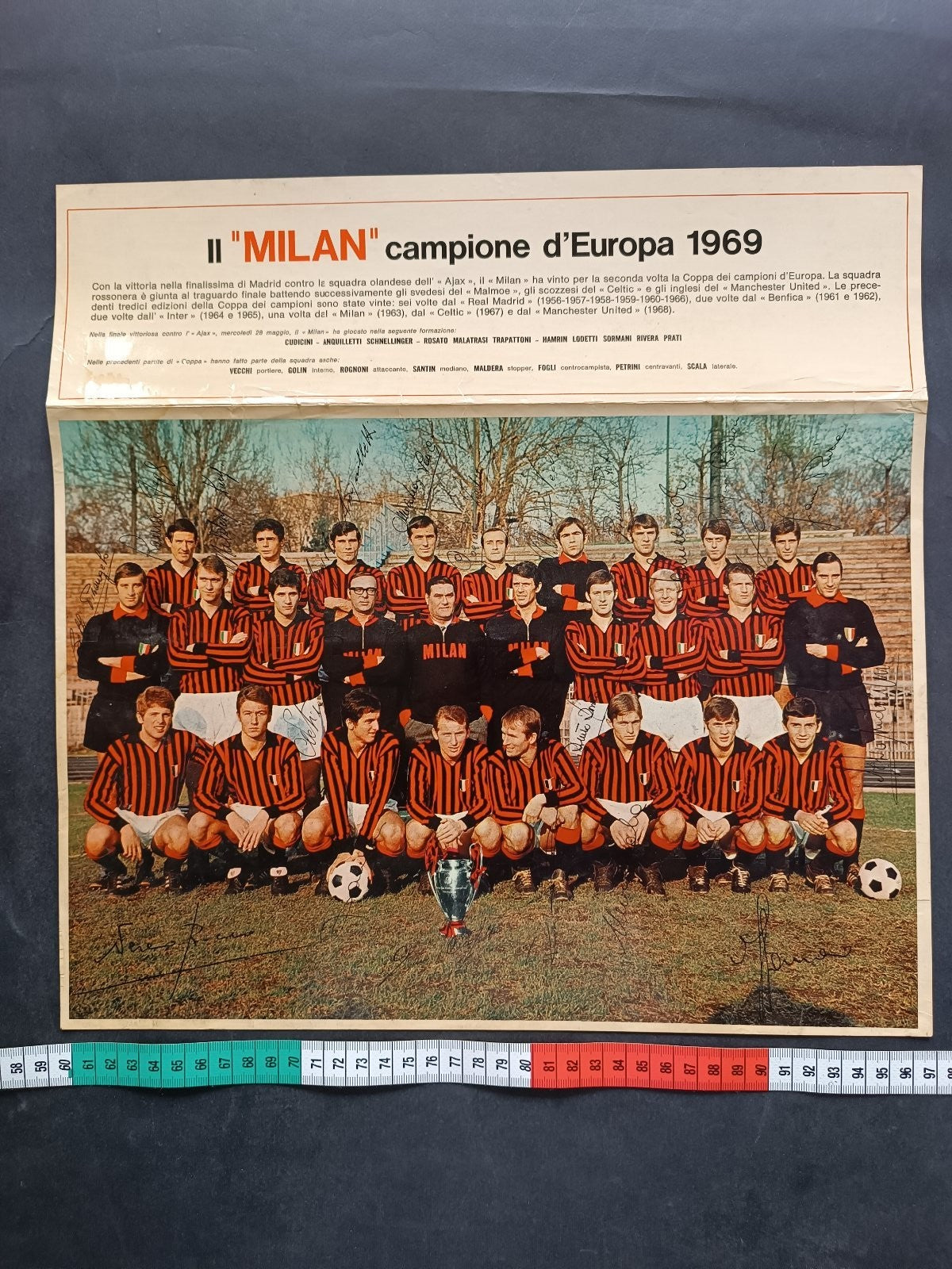 foto Milan campione d'Europa 1969 con autografi stampati Rivera