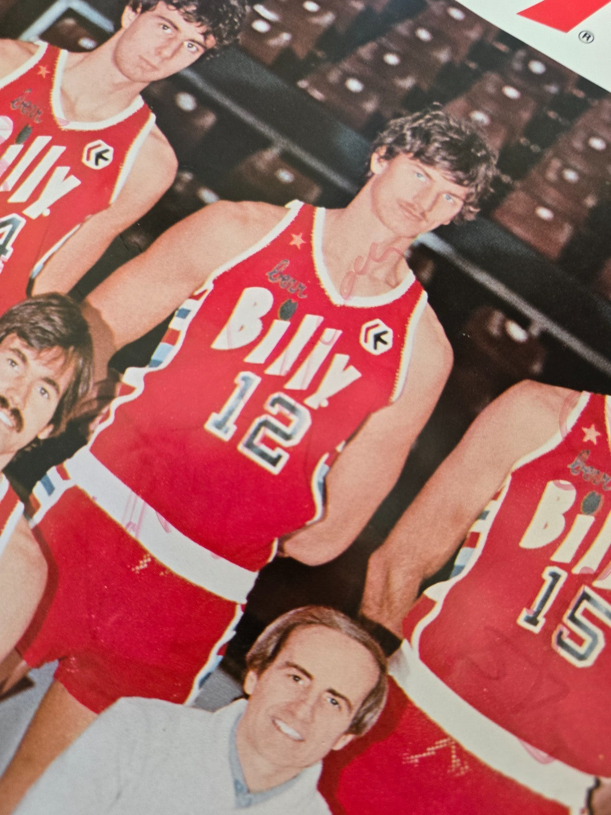 BILLY Olimpia Milano Basket 1981/82 poster autografato da qualche giocatore
