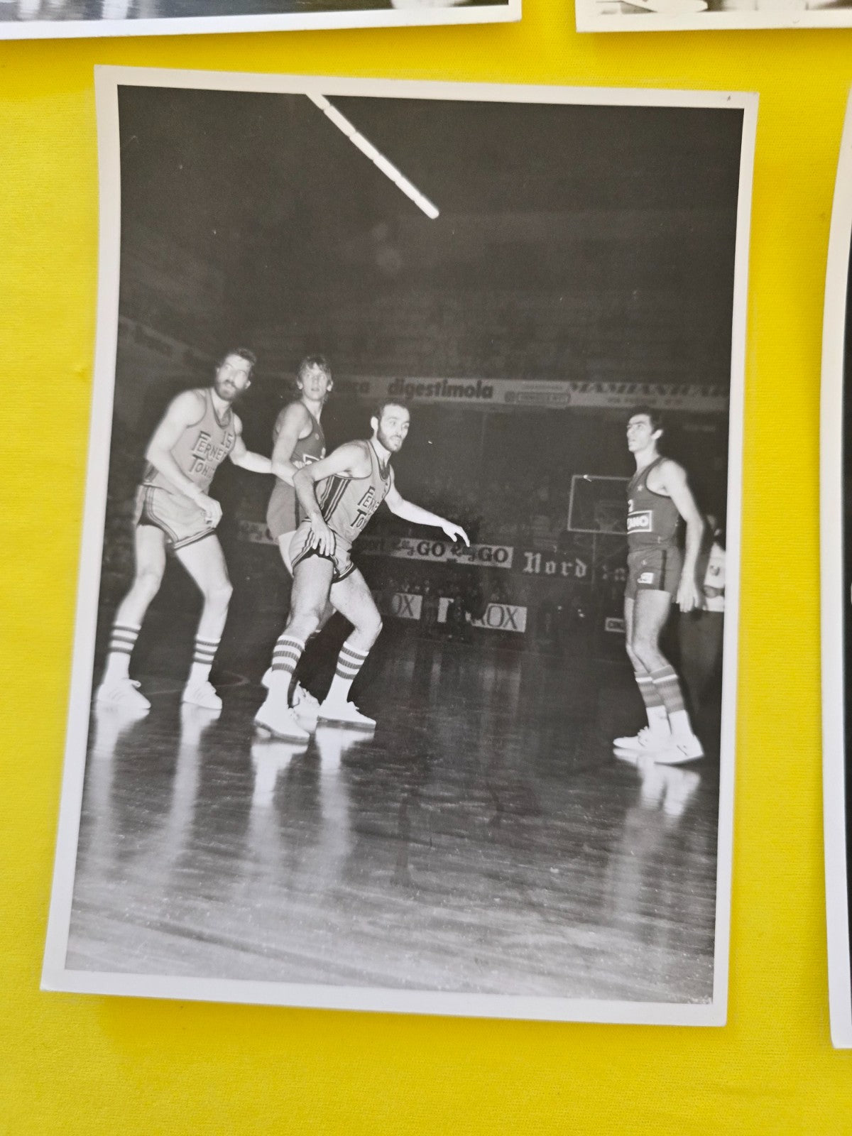 Basket Cinzano Milano Olimpia - Fernet Tonic Bologna lotto foto incontro anni 70