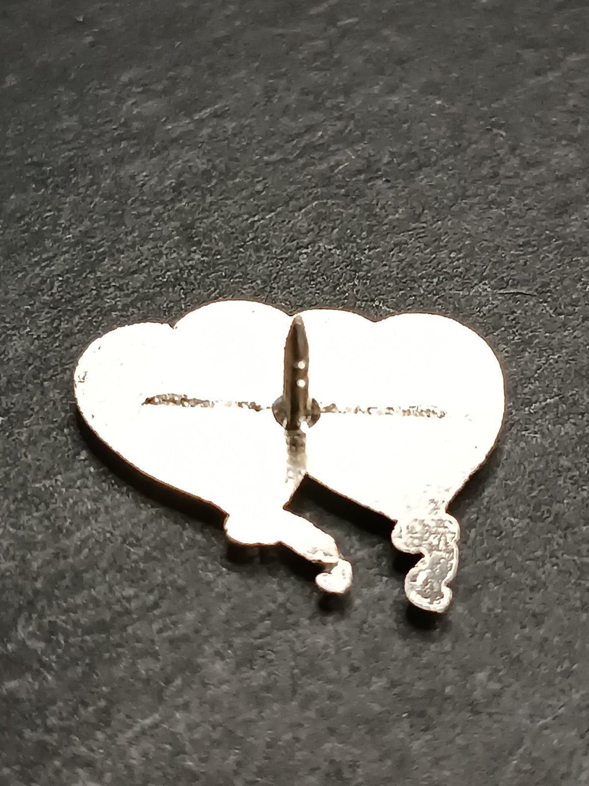 Old Pins Pin Badge Spilla A.C.Milan cuori rissoneri senza piedino 317