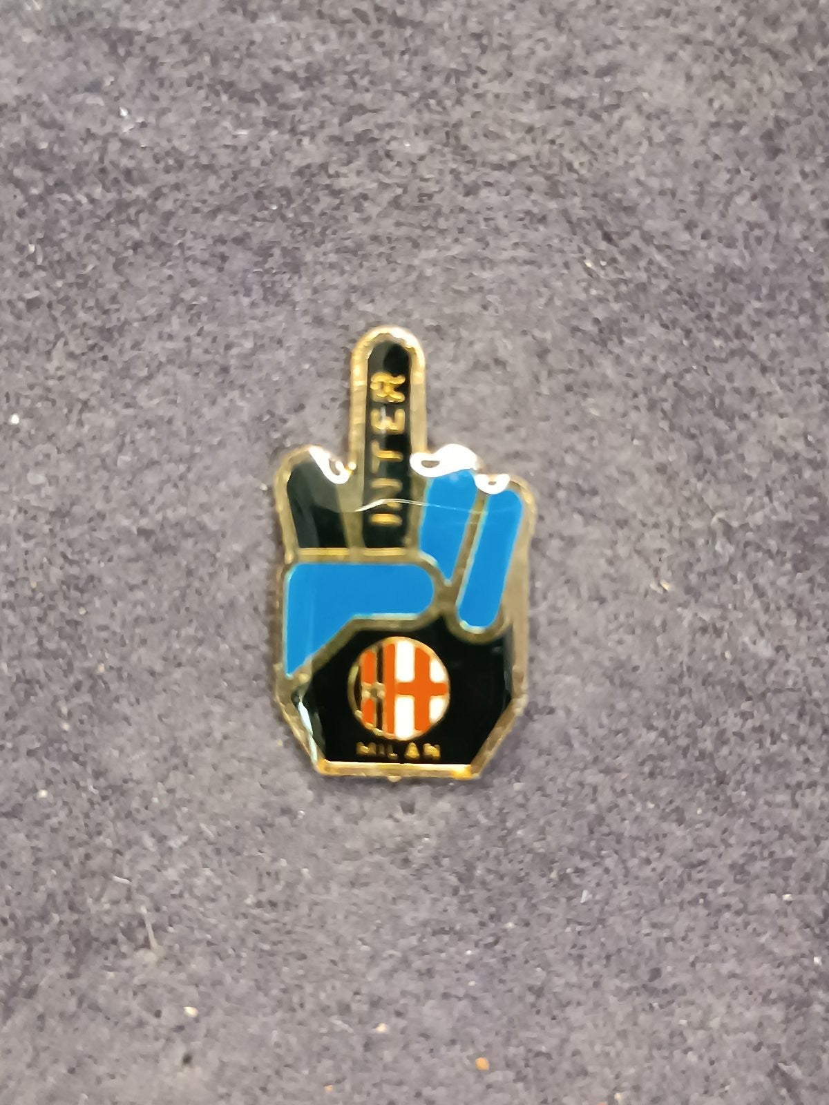 Old Pins Pin Badge Spilla A.C.Milan antiinter senza ferma piedino 498