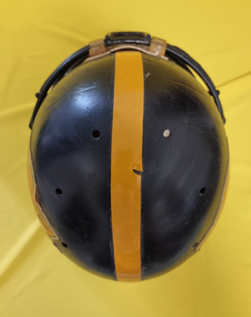 Football Americano vecchio casco helmet GIAGUARI Torino Italia