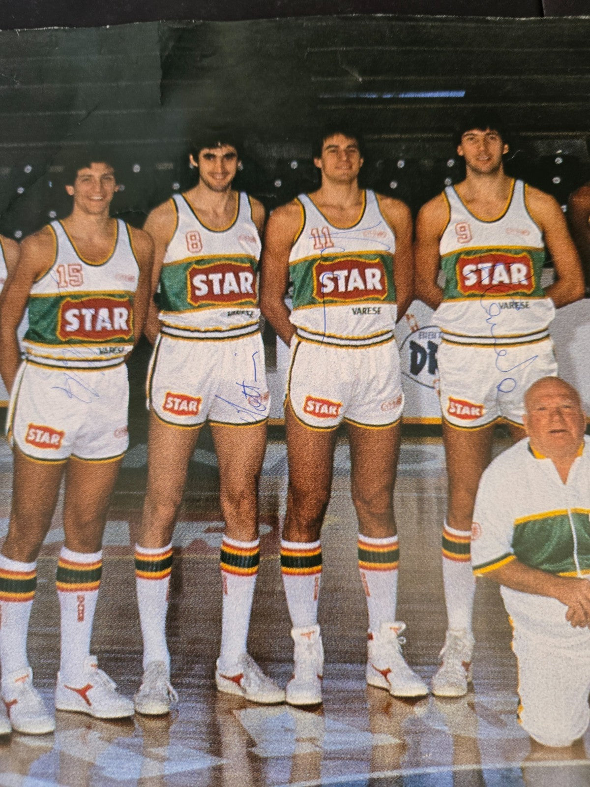 STAR Varese Basket anni 80 poster autografato da tutta squadra in originale