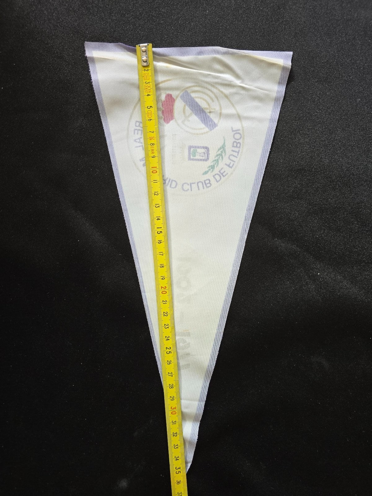 Gagliardetto Pennant fanion bander�n Real Madrid C.de F. 75� 1902/1977