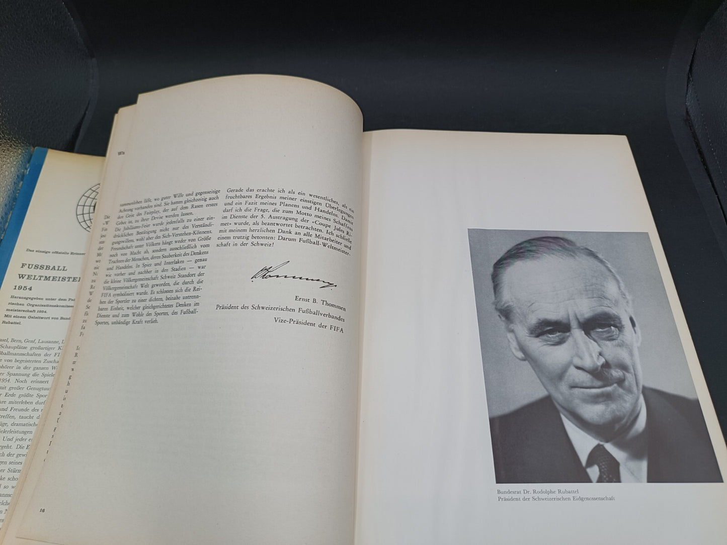 Libro Fussball Weltmeisterschaft 1954 Coupe Jules RImet autografato