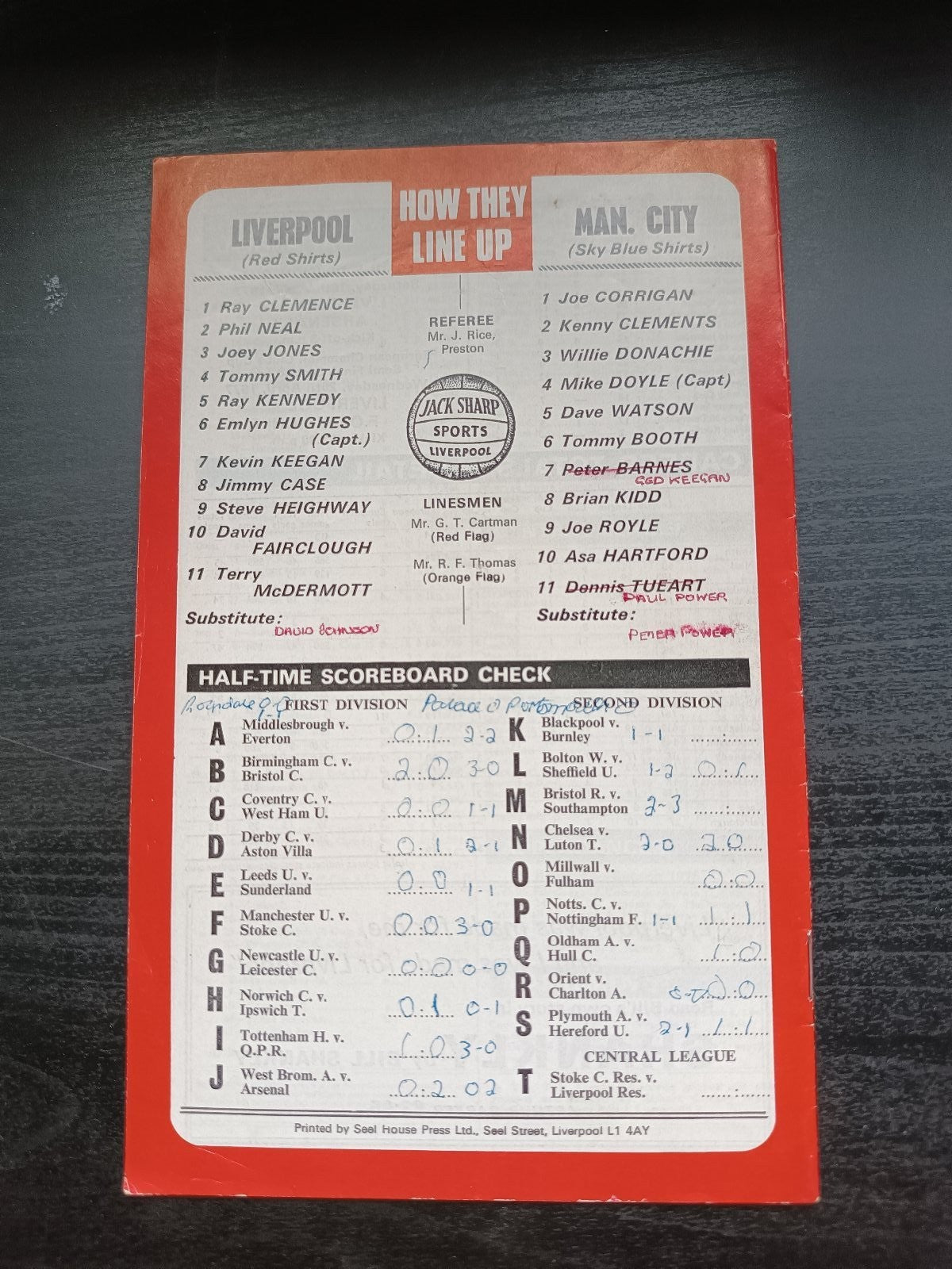 programma calcio Liverpool V Manchester City 9th 1977