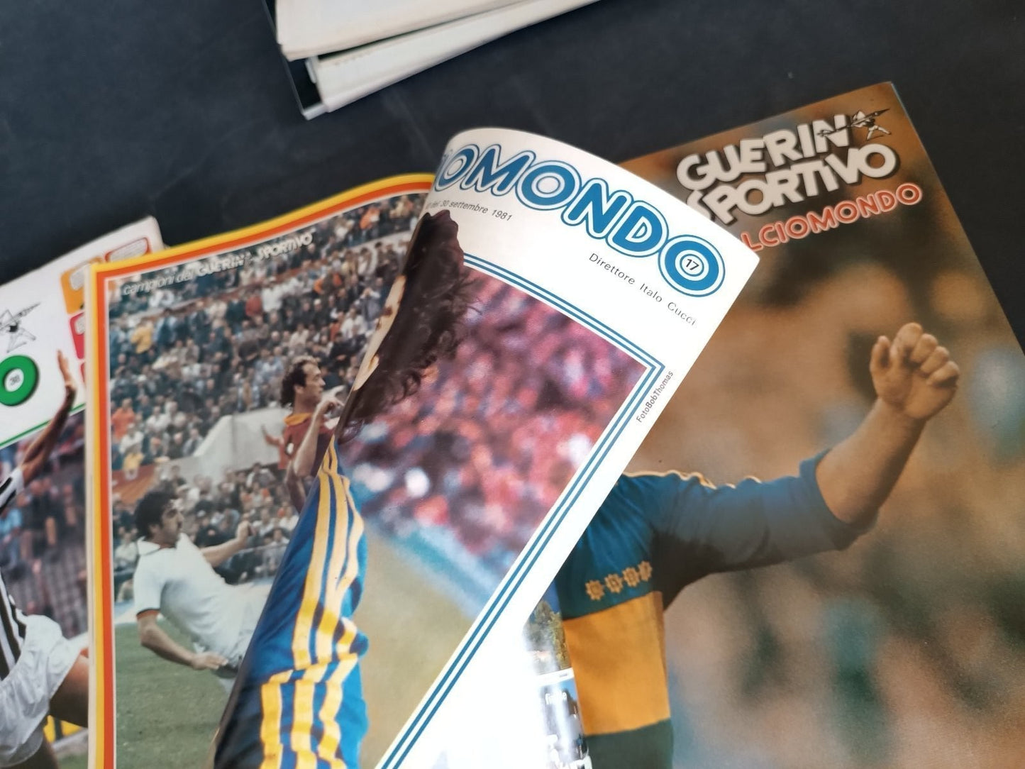 rivista Guerin Sportivo anno LXIX nr 40 1981 con poster Maradona