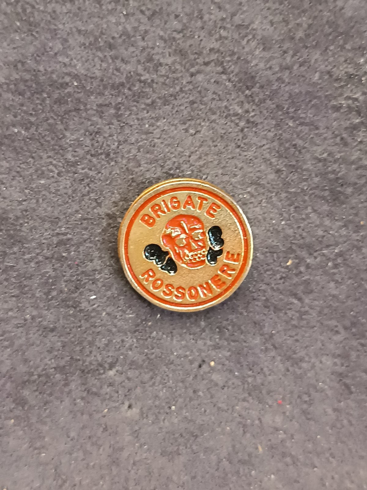 Old Pins Pin Badge Spilla A.C.Milan Brigate Rossonere BRN no fermapiedino 385