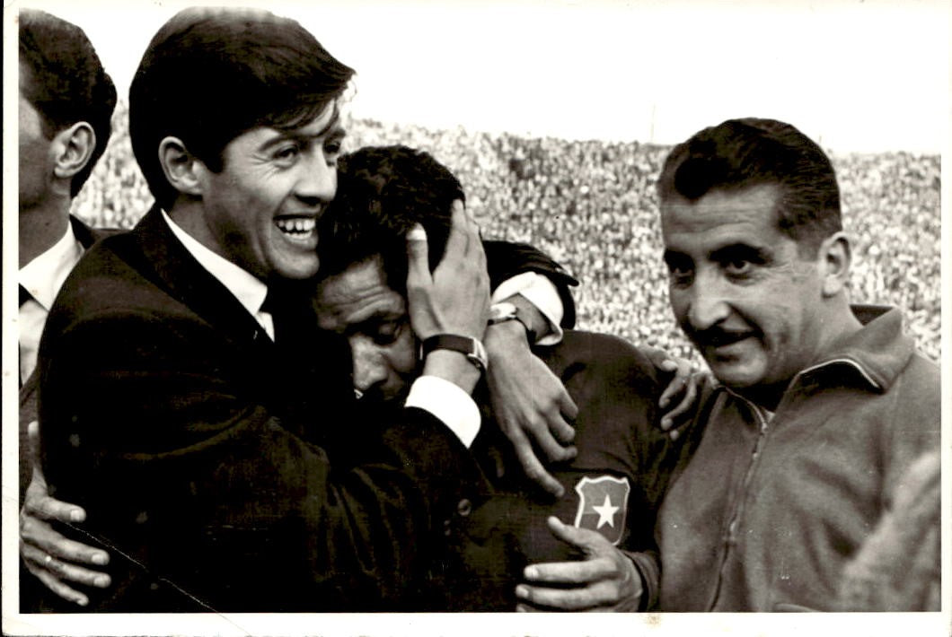 Foto fotografia d'agenzia calciatore squadra calcio Cile 1