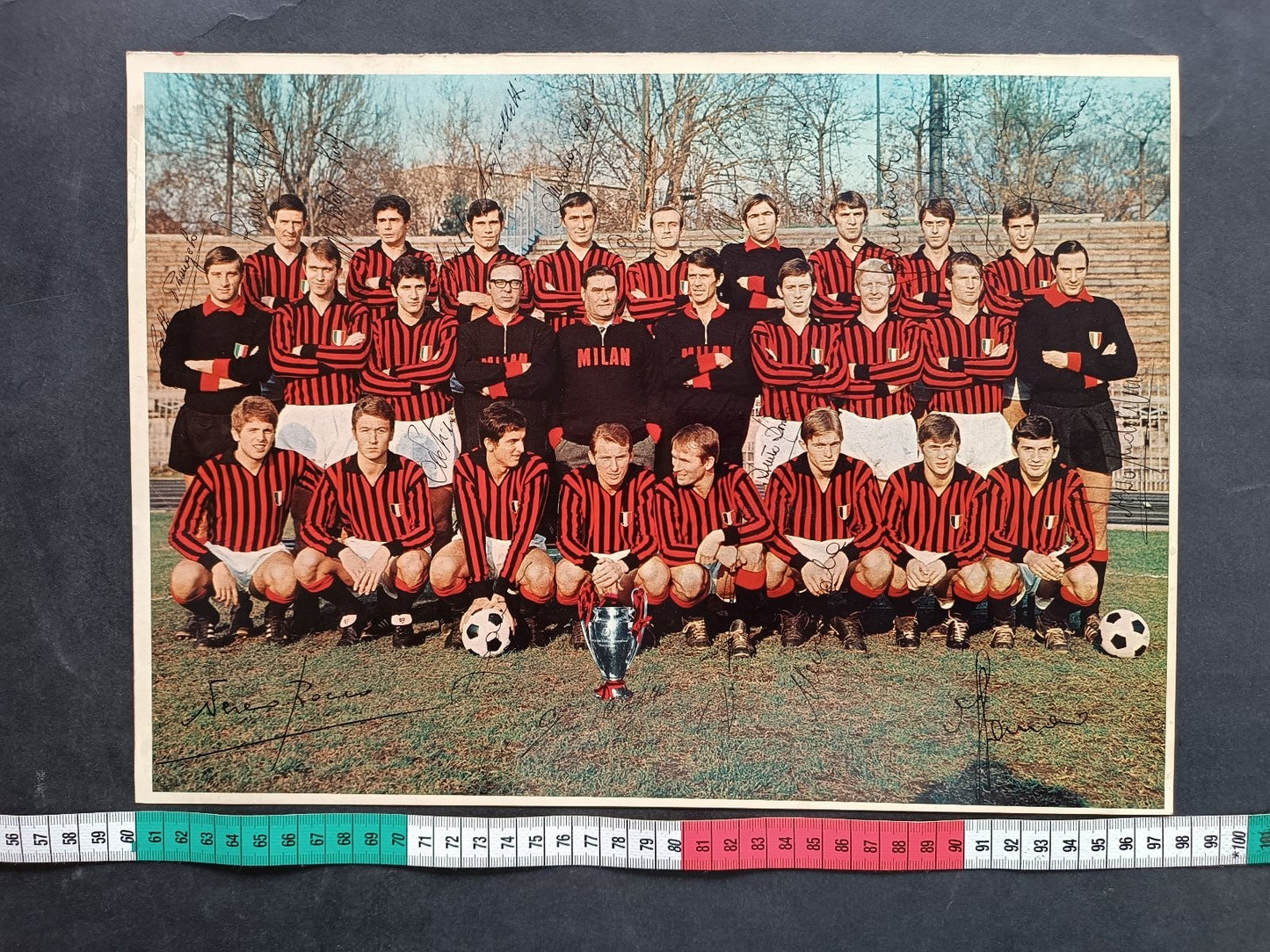 foto Milan con autografi stampati