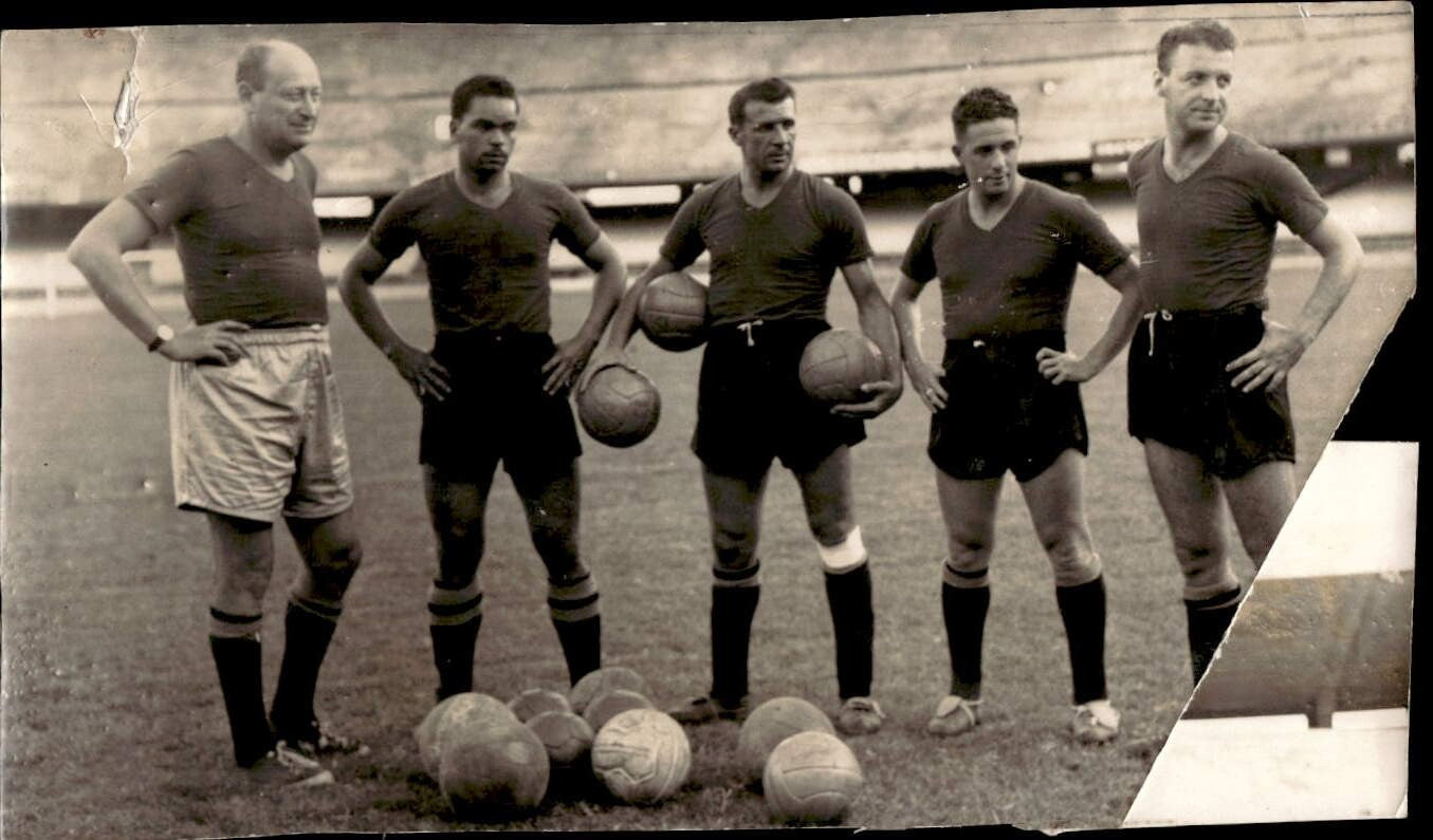 Foto fotografia d'agenzia calcio calciatore Sudamericano 9