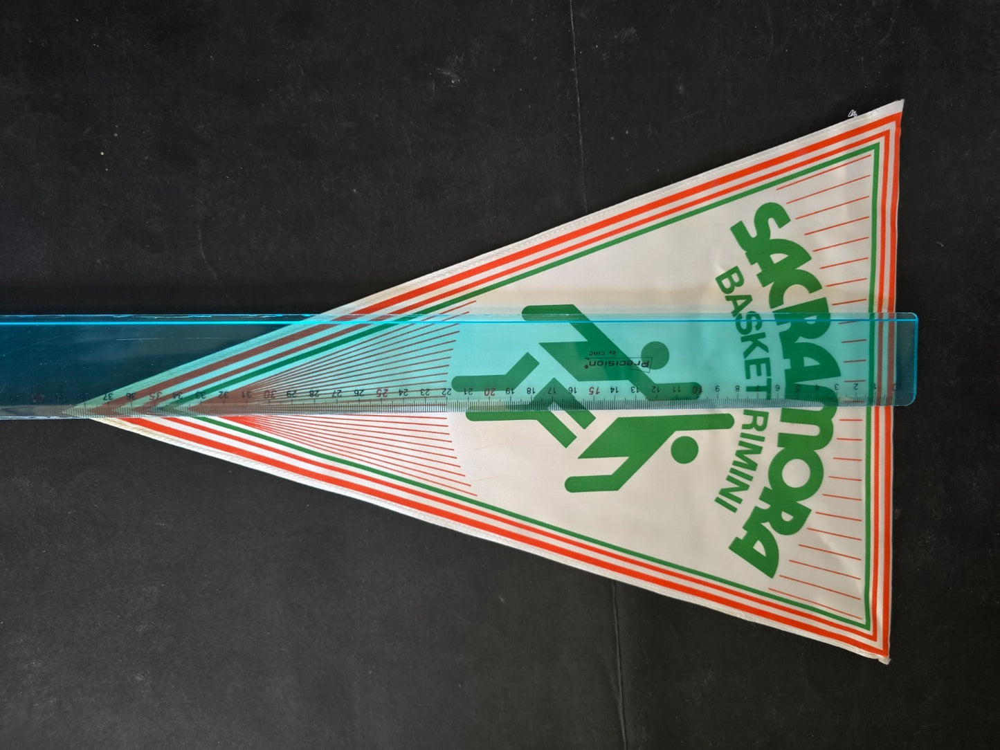 Gagliardetto Pennant SACRAMORA Basket Rimini autografi originali anni 80