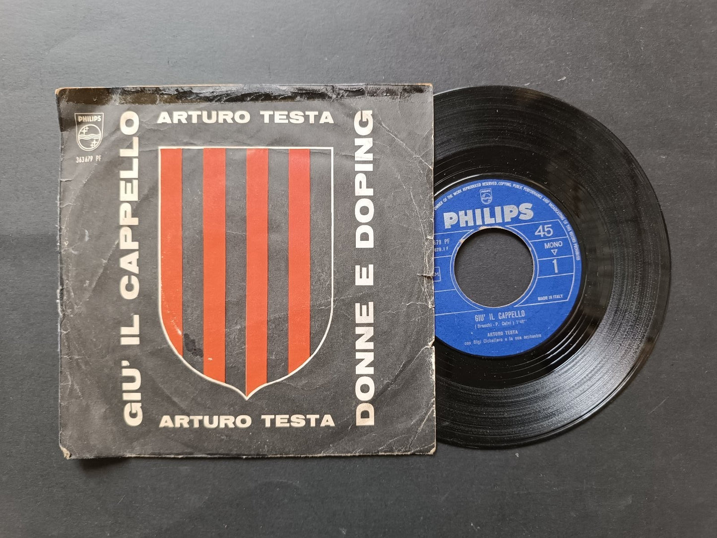 Vinile 45 giri GIU' IL CAPPELLO DONNE E DOPING