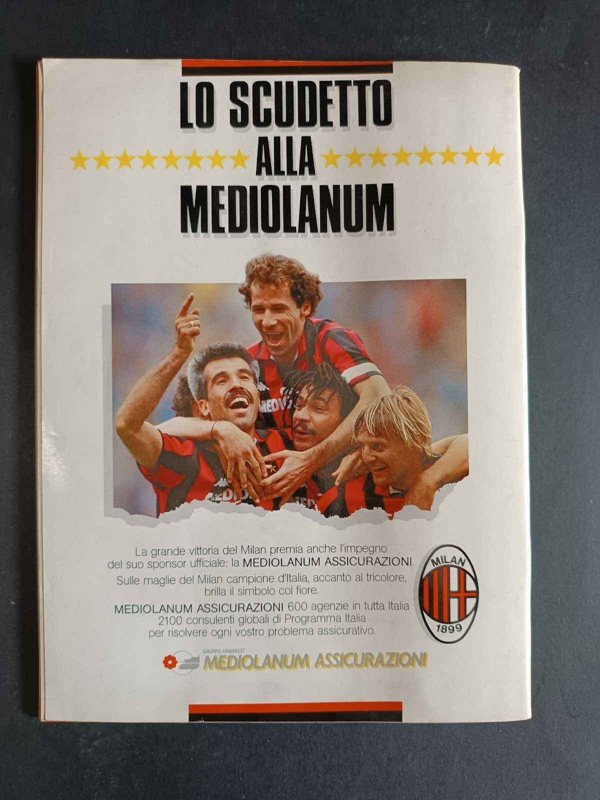 rivista FORZA MILAN - anno 1988 - SPECIALE SCUDETTO con adesivi e poster