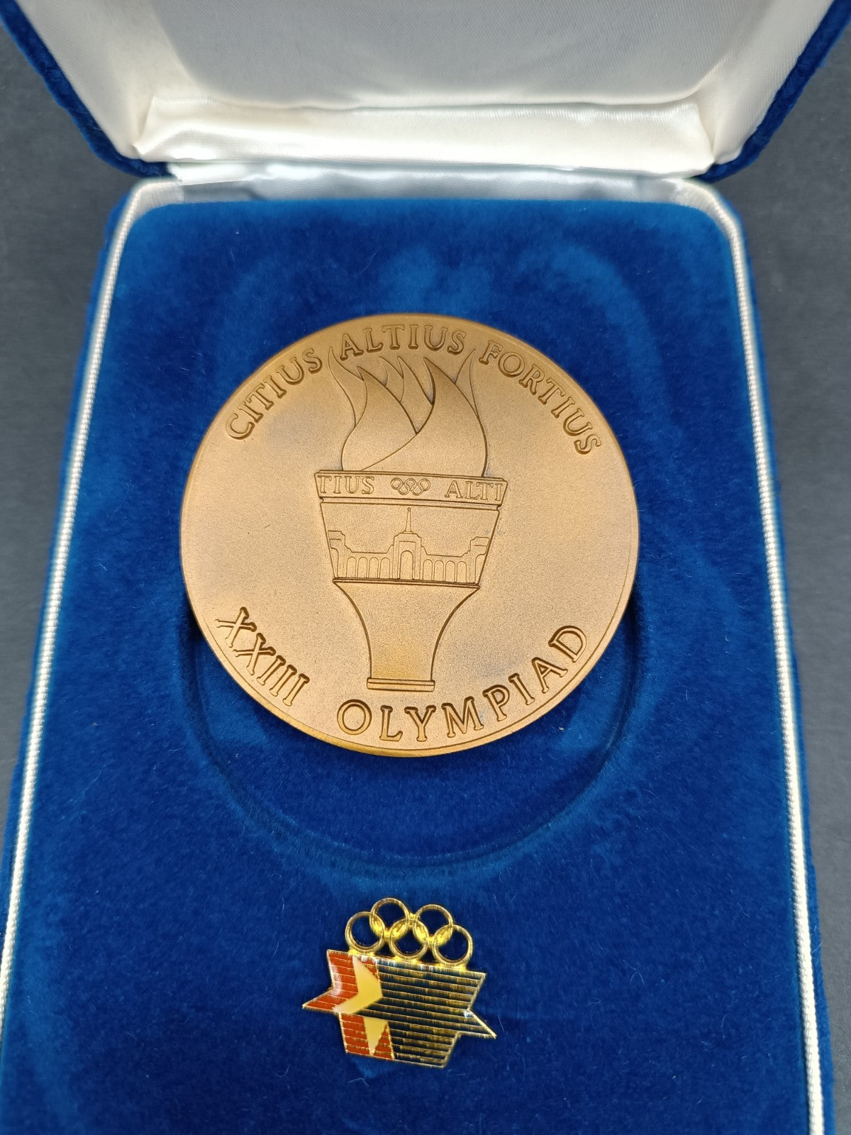 Medaglia con spille Olimpiadi Los Angeles 1984