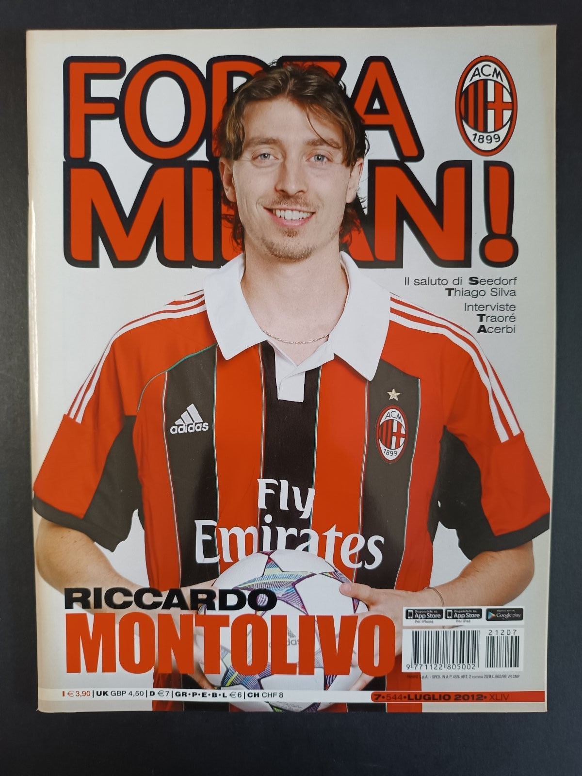 rivista FORZA MILAN - anno 2012 n 7 - Montolivo (con poster)