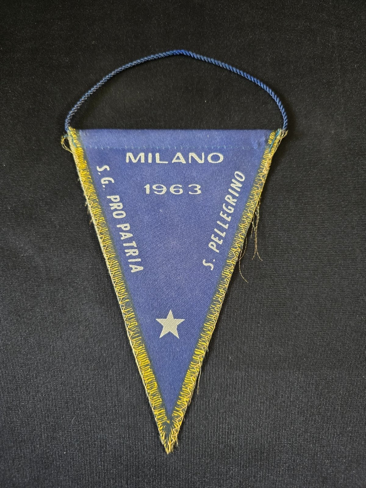 Gagliardetto Pennant S.G. PRO PATRIA S. PELLEGRINO MILANO 1963 ginnastica