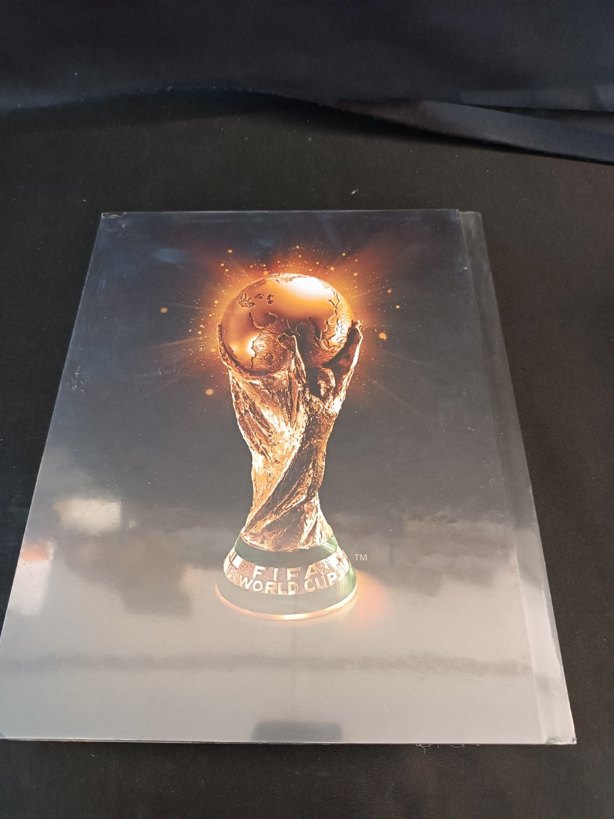 Libro Fifa World Cup Russia 2018 blisterato con cofanetto