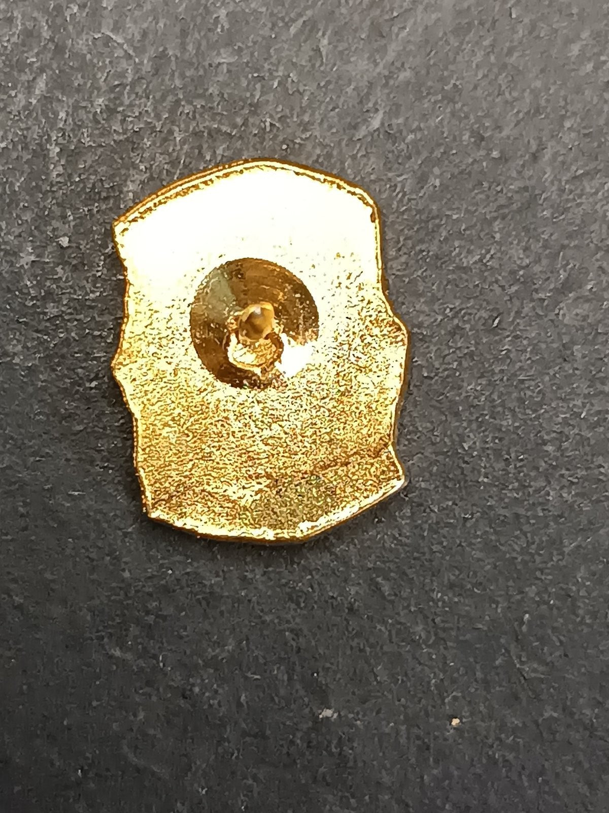 old pins Pin Badge Spilla A.C.Milan 14� Scudo senza piedino 197