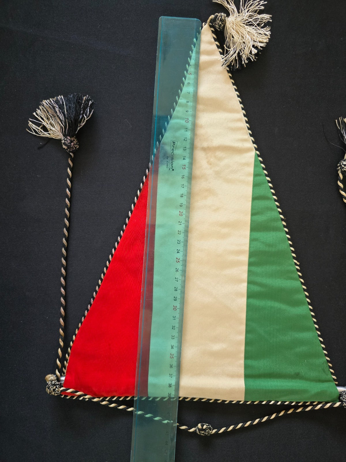 Gagliardetto ricamato Pennant VIRTUS PALLACANESTRO BOLOGNA basket 1952 originale