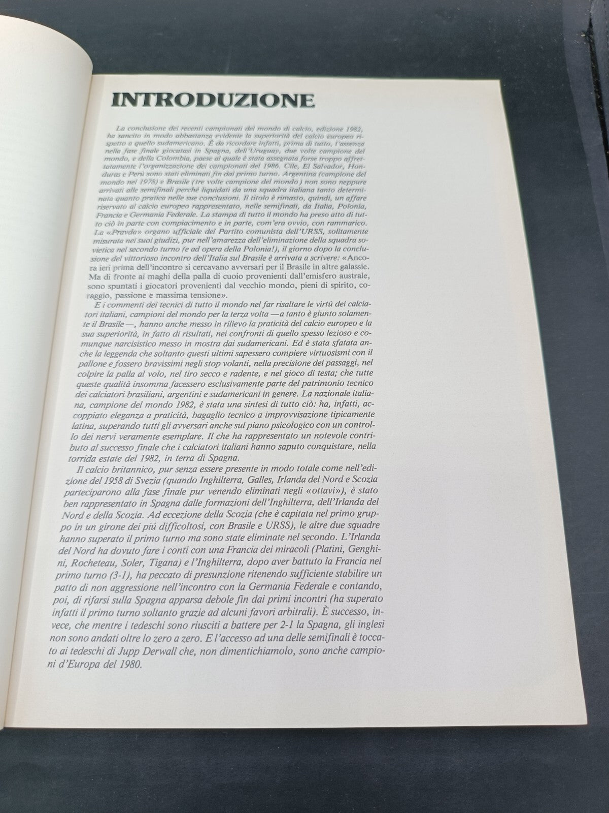 Libro Tattiche e tecniche del calcio Gremese Editore Charles Hughes
