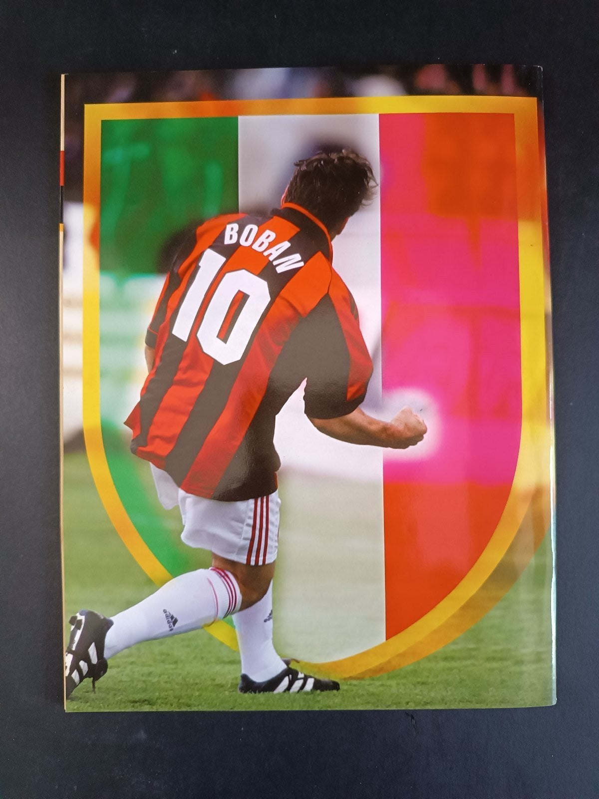 rivista FORZA MILAN - anno 1999 n 6 - Speciale scudetto (con adesivi)