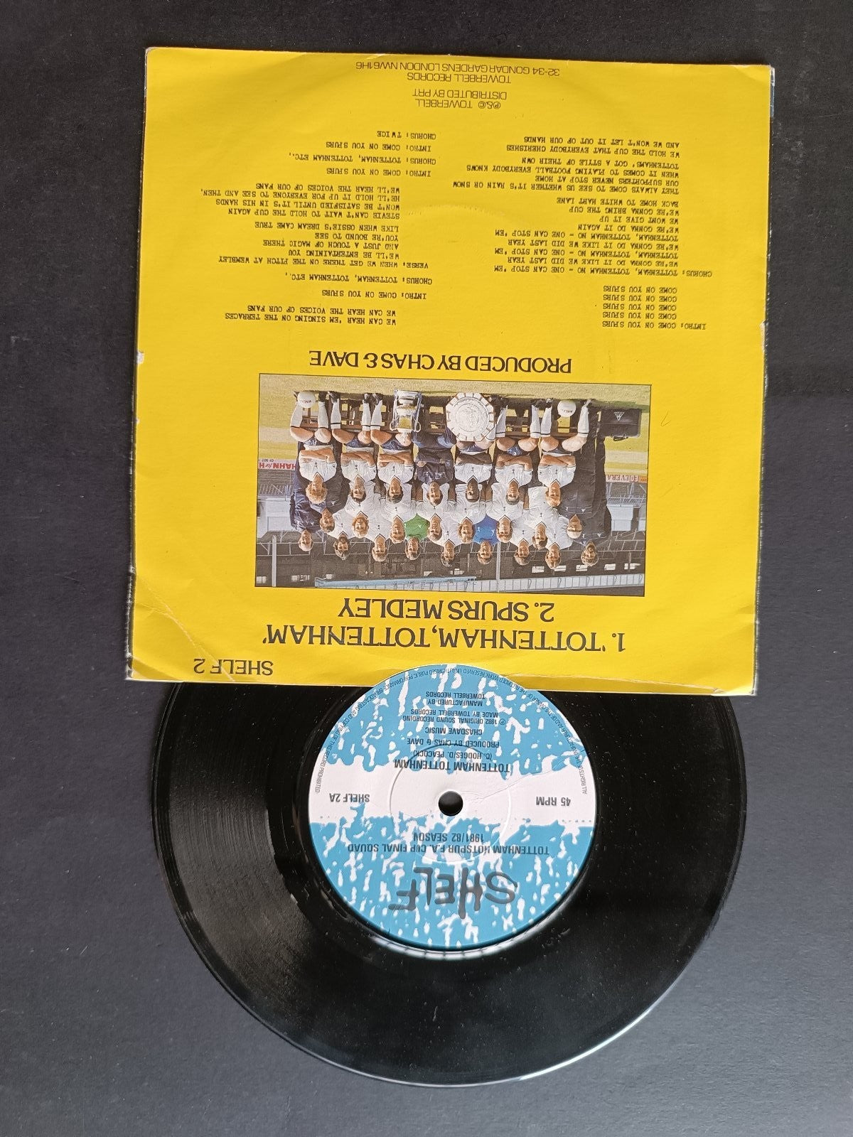 Vinile 45 giri TOTTENHAM HOTSPUR F.A CUP FINAL SQUAD 1981/2 SEASON