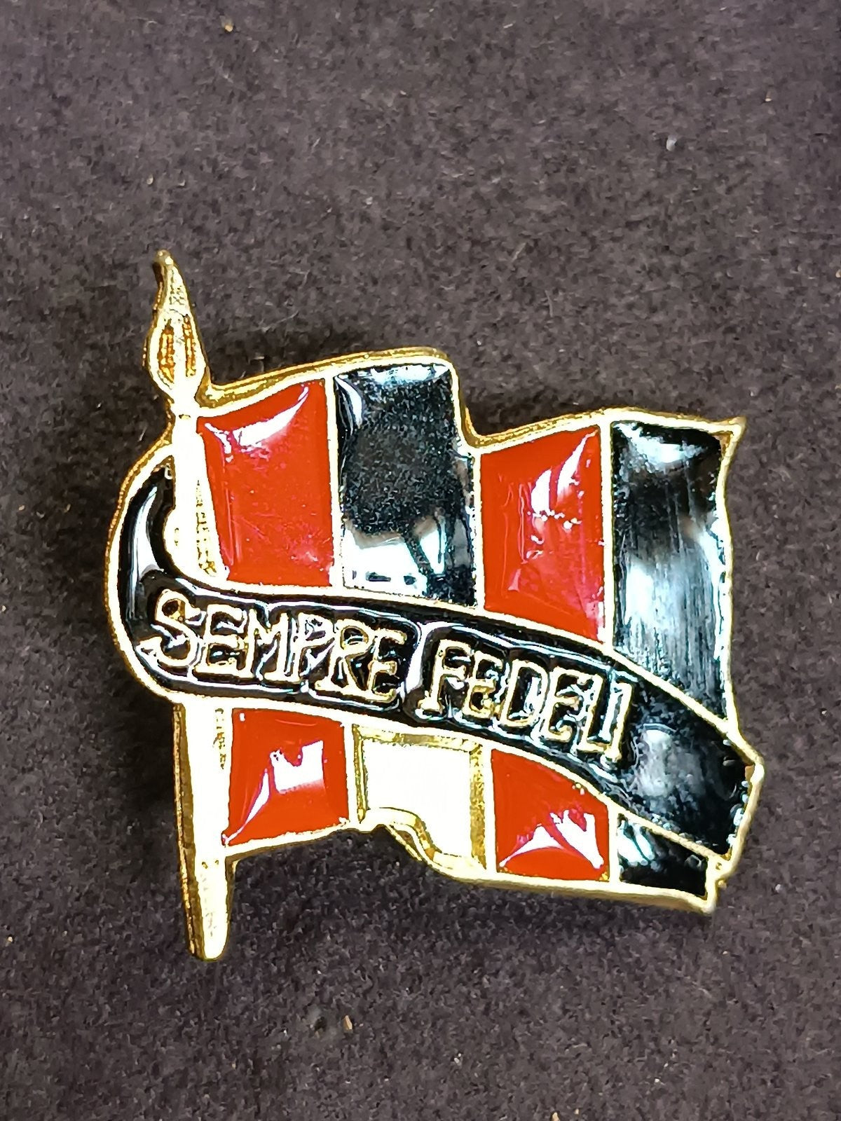 Old Pins Pin Badge Spilla A.C.Milan bandiera flag senza piedino 285
