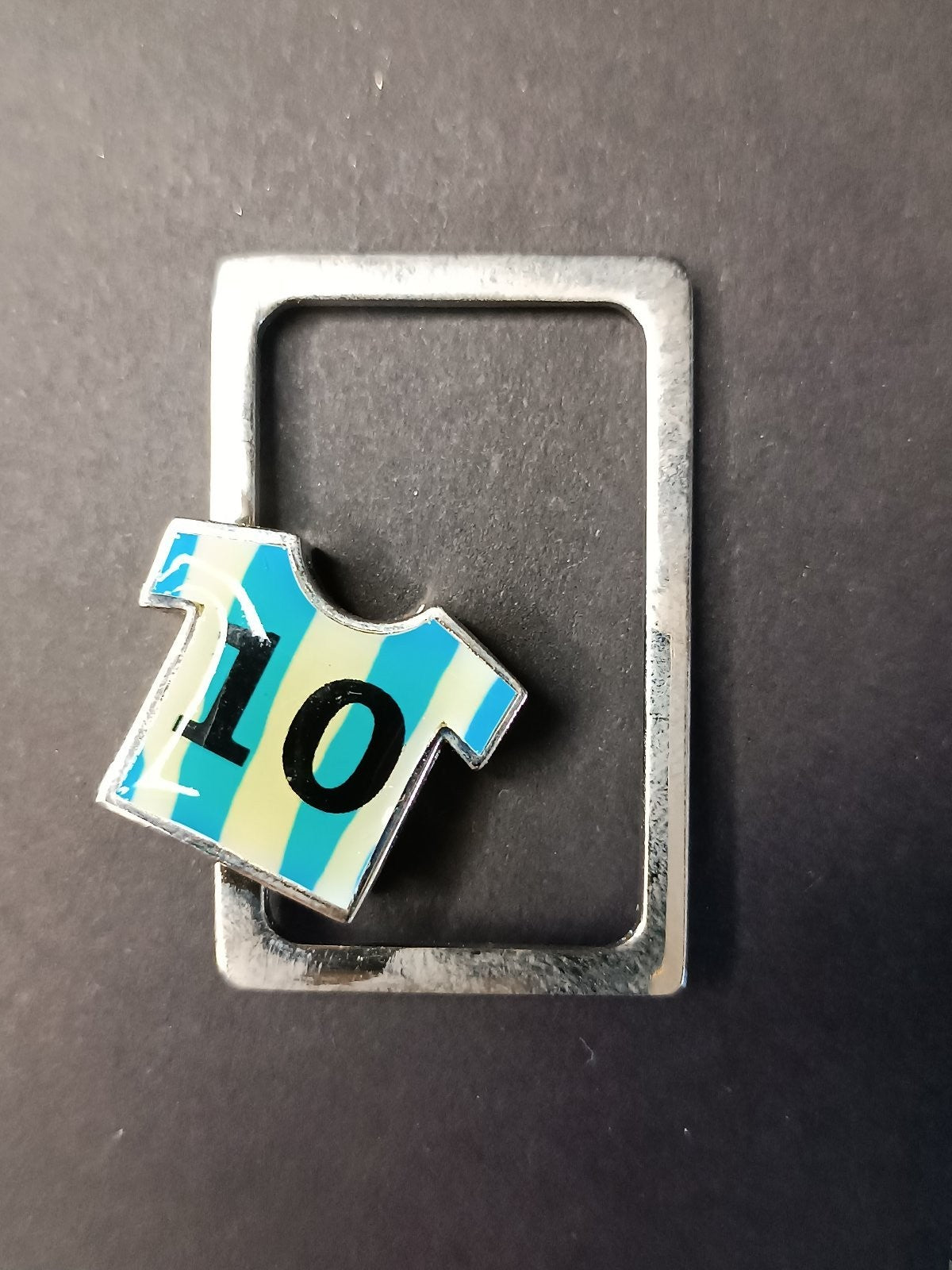spilla pins badge AFA figura Maglietta 10