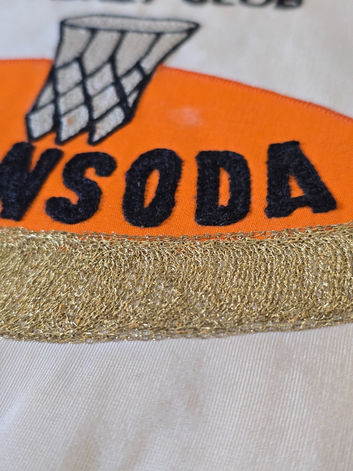 Gagliardetto Pennant ricamato ORANSODA Pallacanestro Cantù bASKET ORIGINALE '70