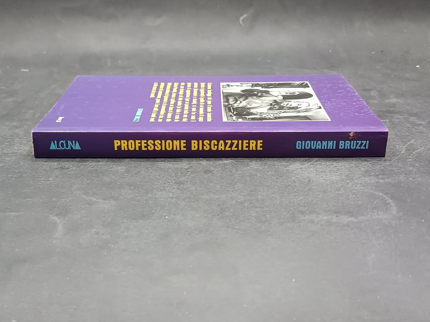 Libro giovanni bruzzi professione biscazziere romanzo sportivo sul calcio