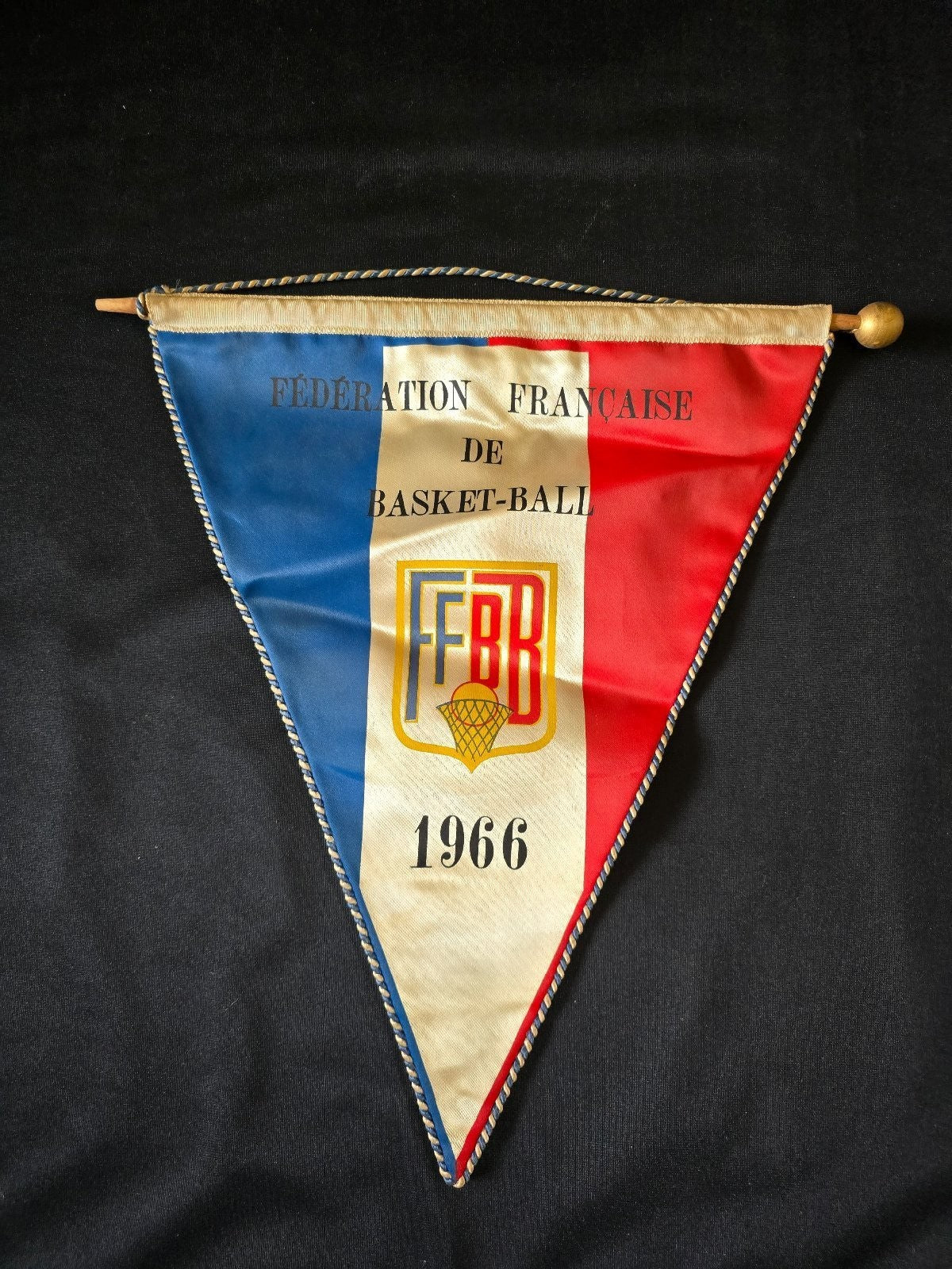 Gagliardetto Pennant fanion F�d�ration Fran�aise de Basketball 1966 originale