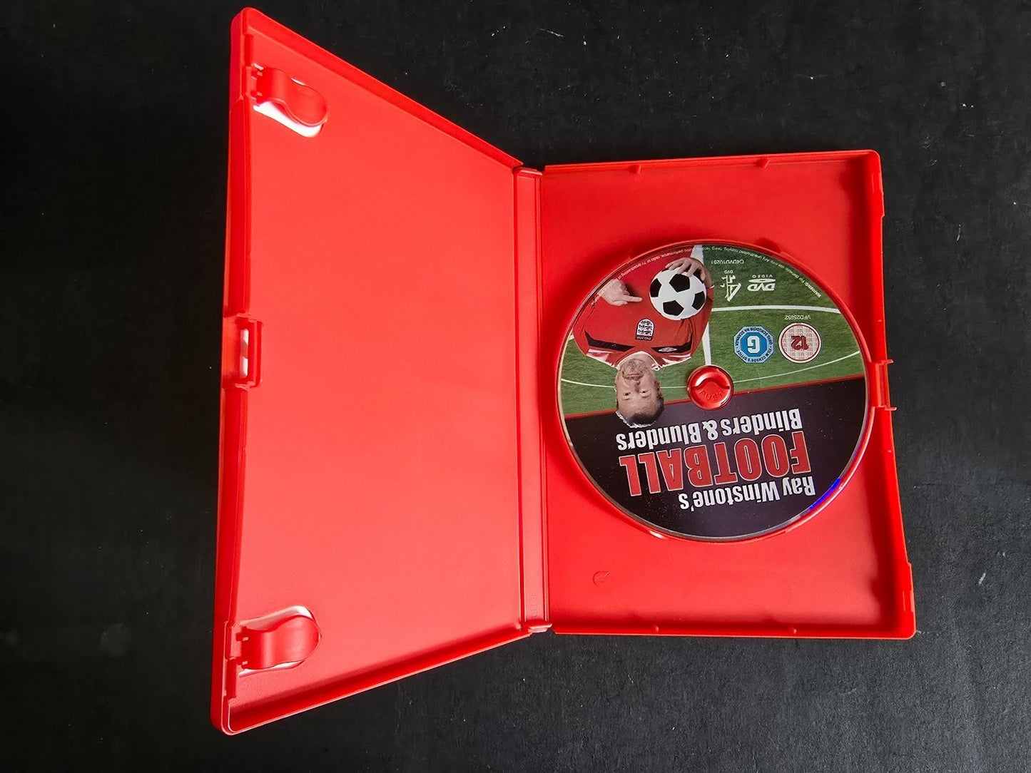 dvd originale Ray Winstone�s Football blinders & blunduers- PAL 0 audio English