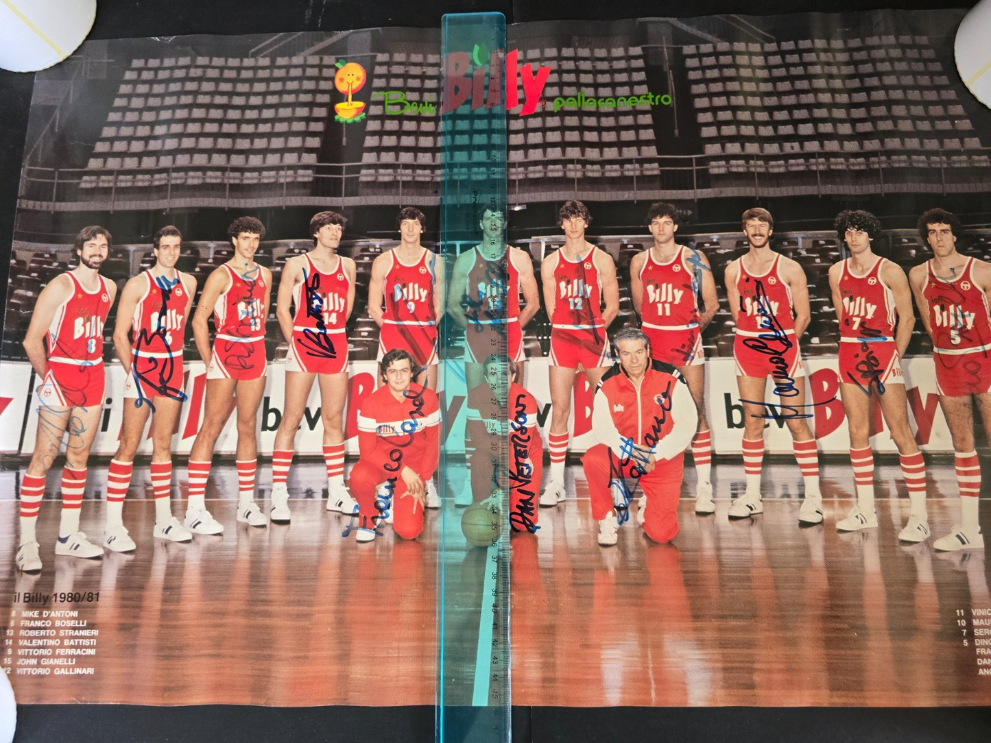 BILLY Olimpia Milano Basket 1980/81 poster autografato dalla squadra originale