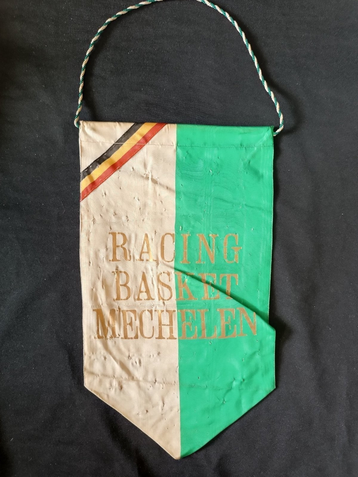 Gagliardetto Pennant Racing Basket Mechelen Belgio�