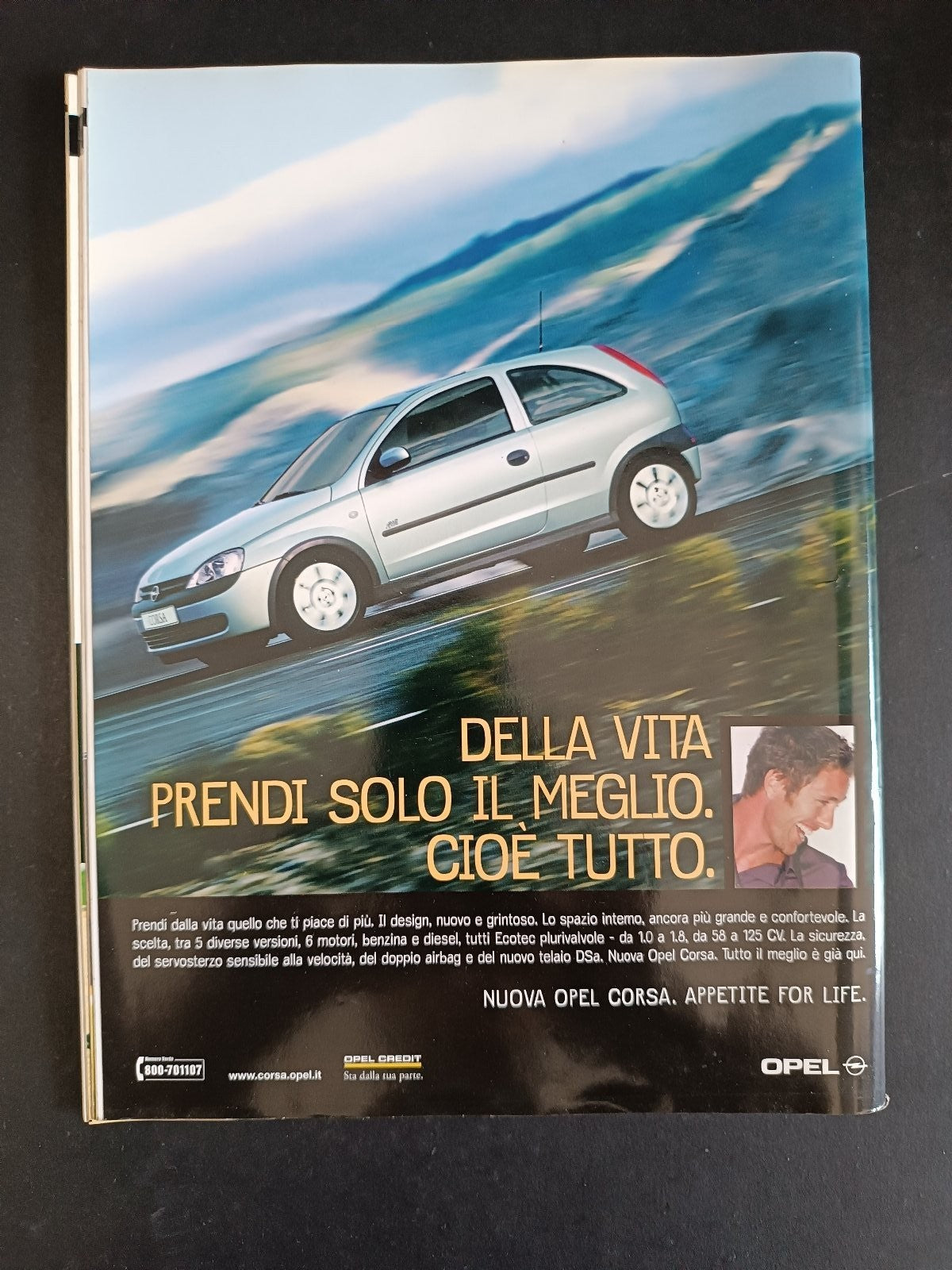 rivista FORZA MILAN - anno 2001 - n 5 Sheva (con poster)