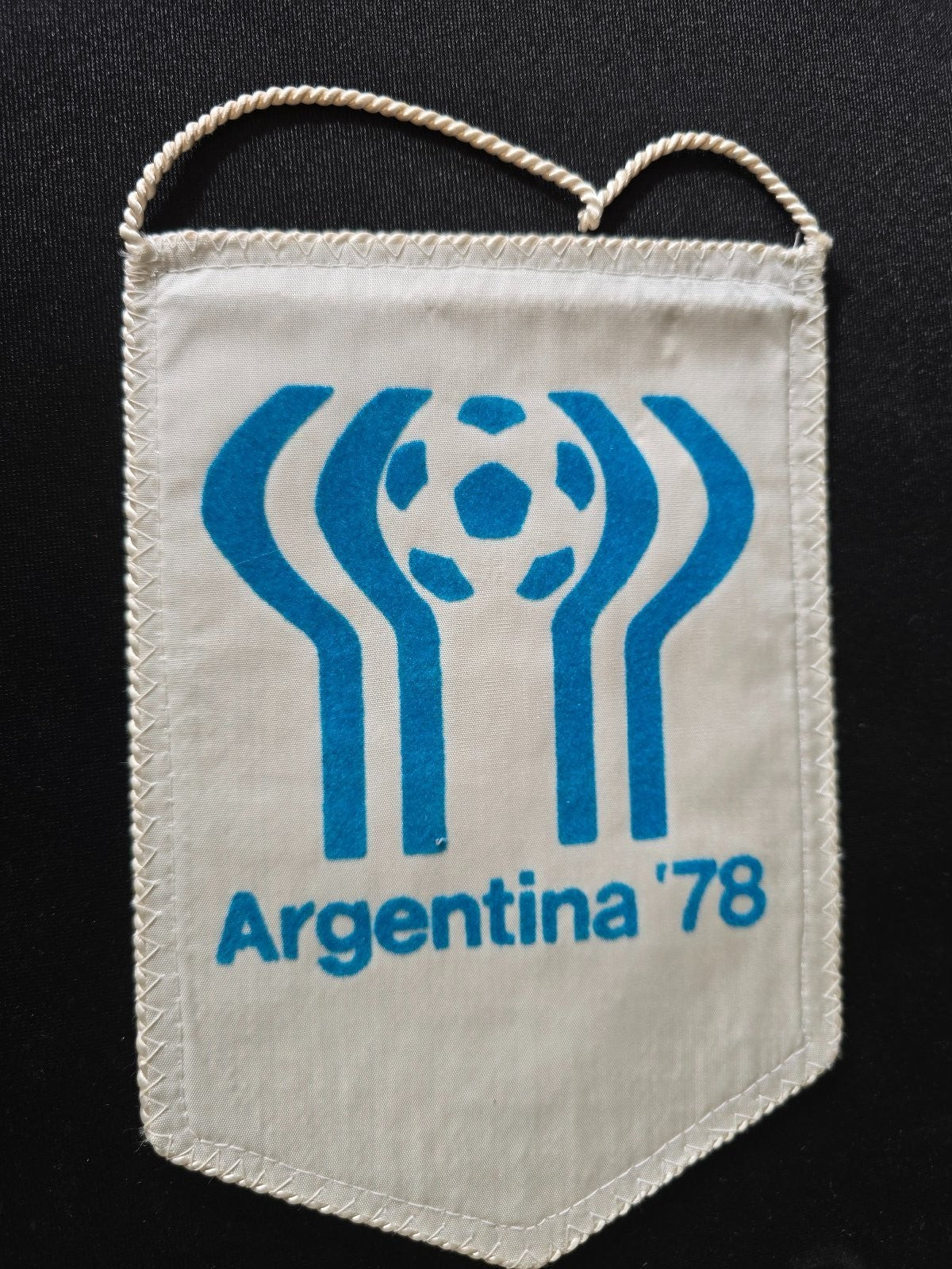 Gagliardetto pennant banderin originale Mundial 1978 Argentina Gauchito ADIDAS
