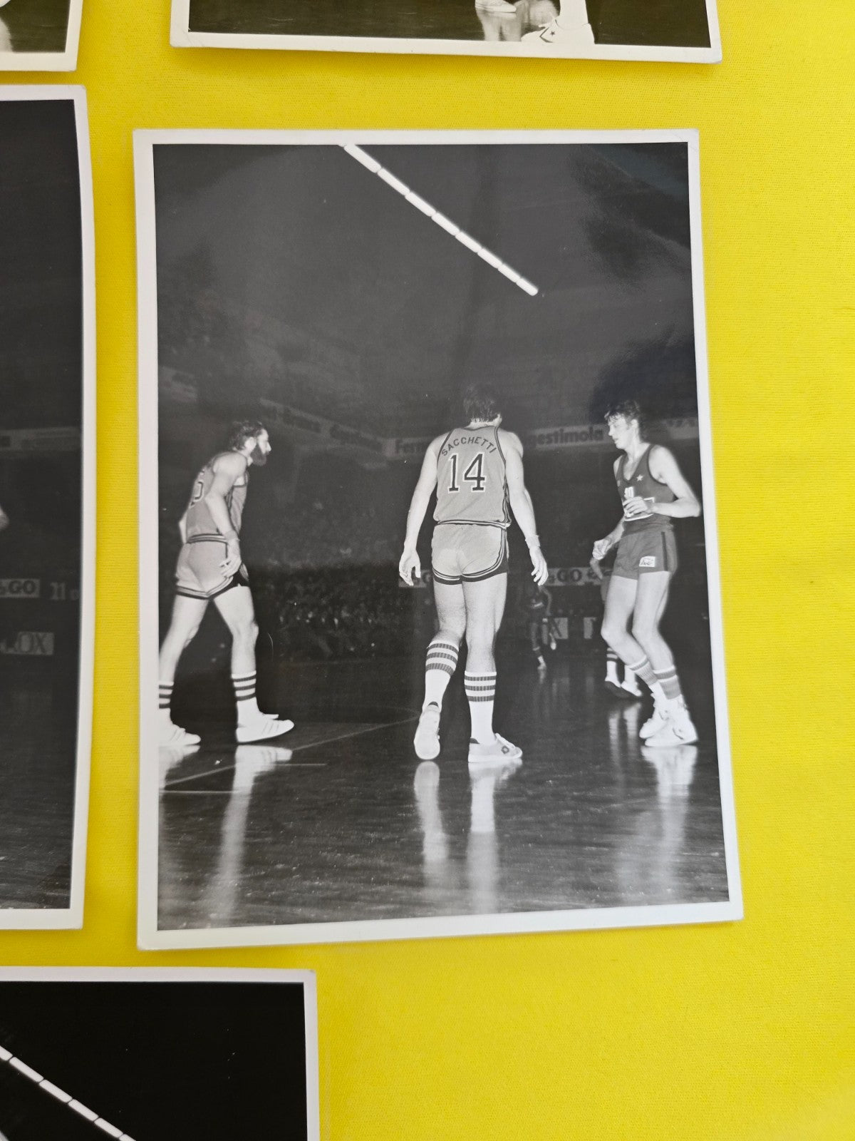 Basket Cinzano Milano Olimpia - Fernet Tonic Bologna lotto foto incontro anni 70