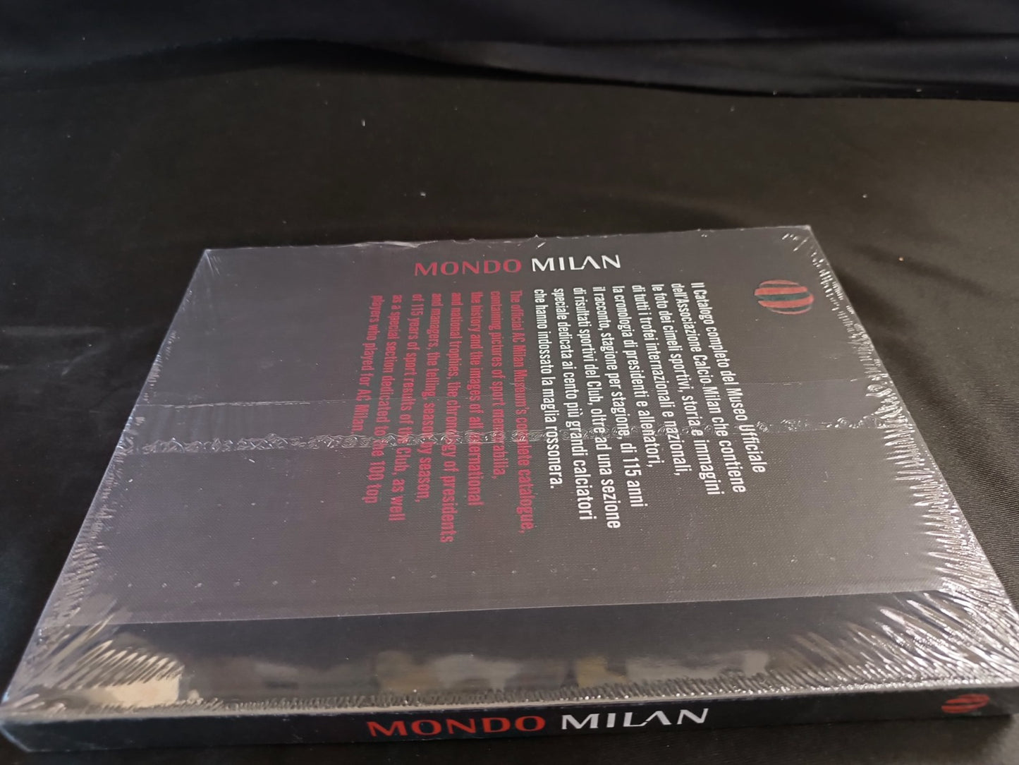 Libro Milan blisterato Rosso come il fuoco nero come la paura