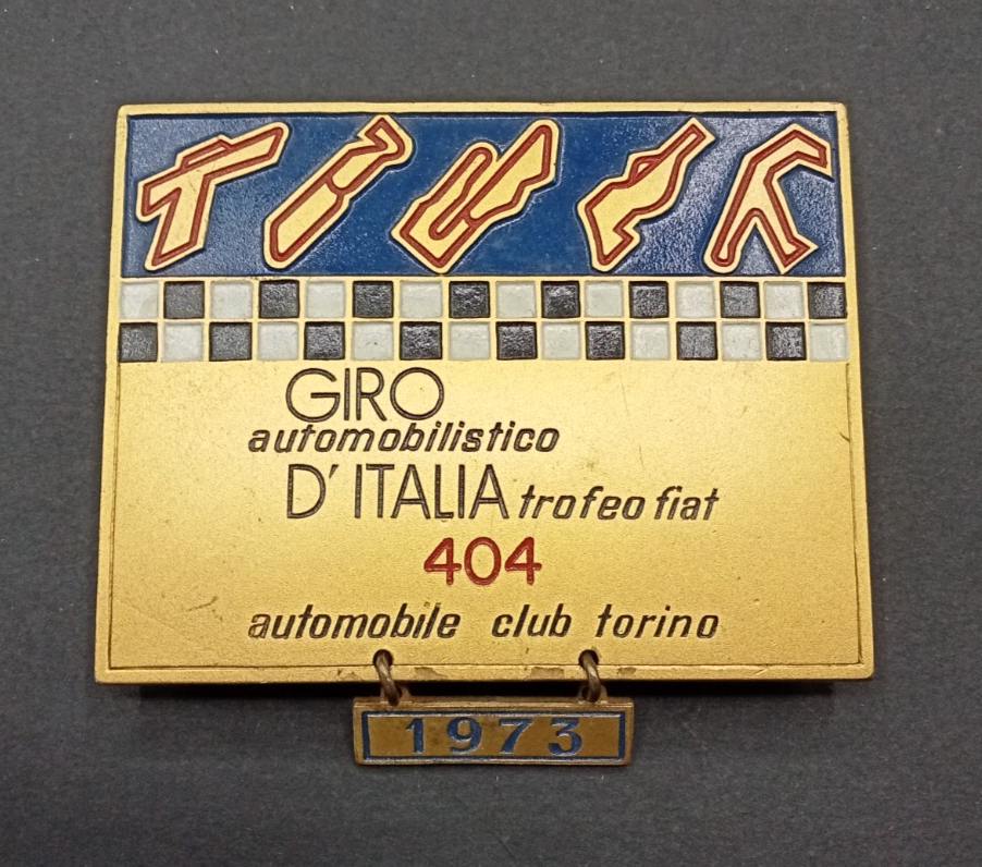 Placca di metallo spilla Lorioli Giro d'Italia Trofeo Fiat 1973 Club Torino