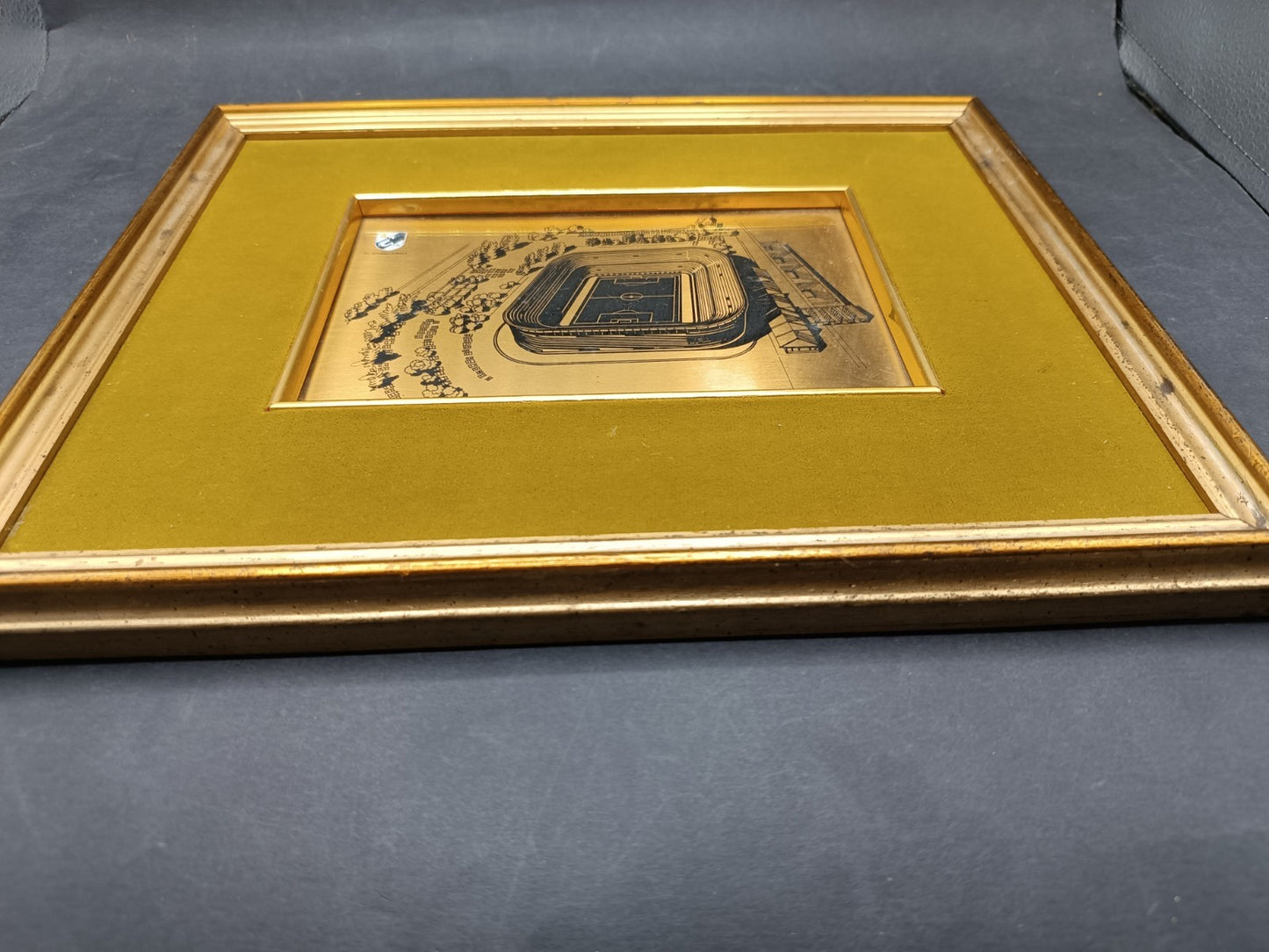 quadro STADIO MEAZZA con lastra in serigrafia d'arte oro 999/000 San Siro Arisi