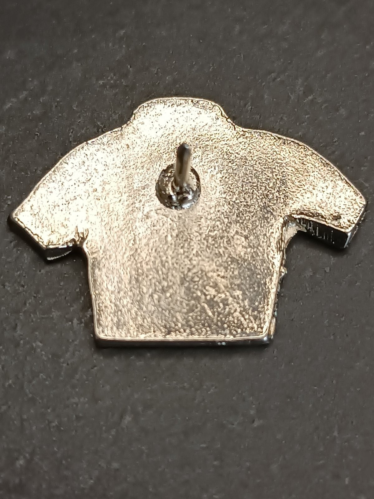 Old Pins Pin Badge Spilla A.C.Milan maglia milan opel senza piedino 278