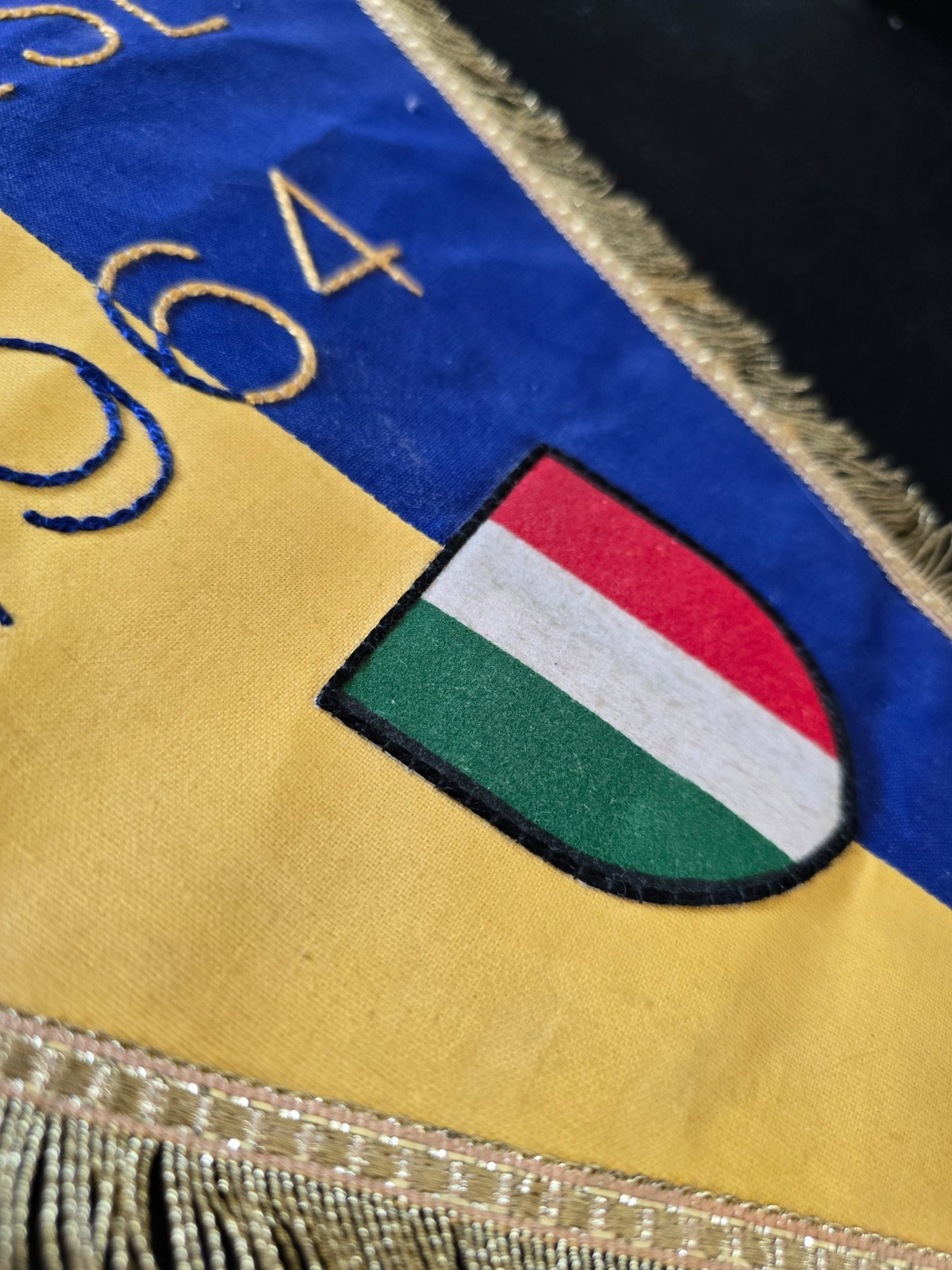 Gagliardetto ricamato Pallacanestro IGNIS VARESE Basket Campione d’ItaliA 1964