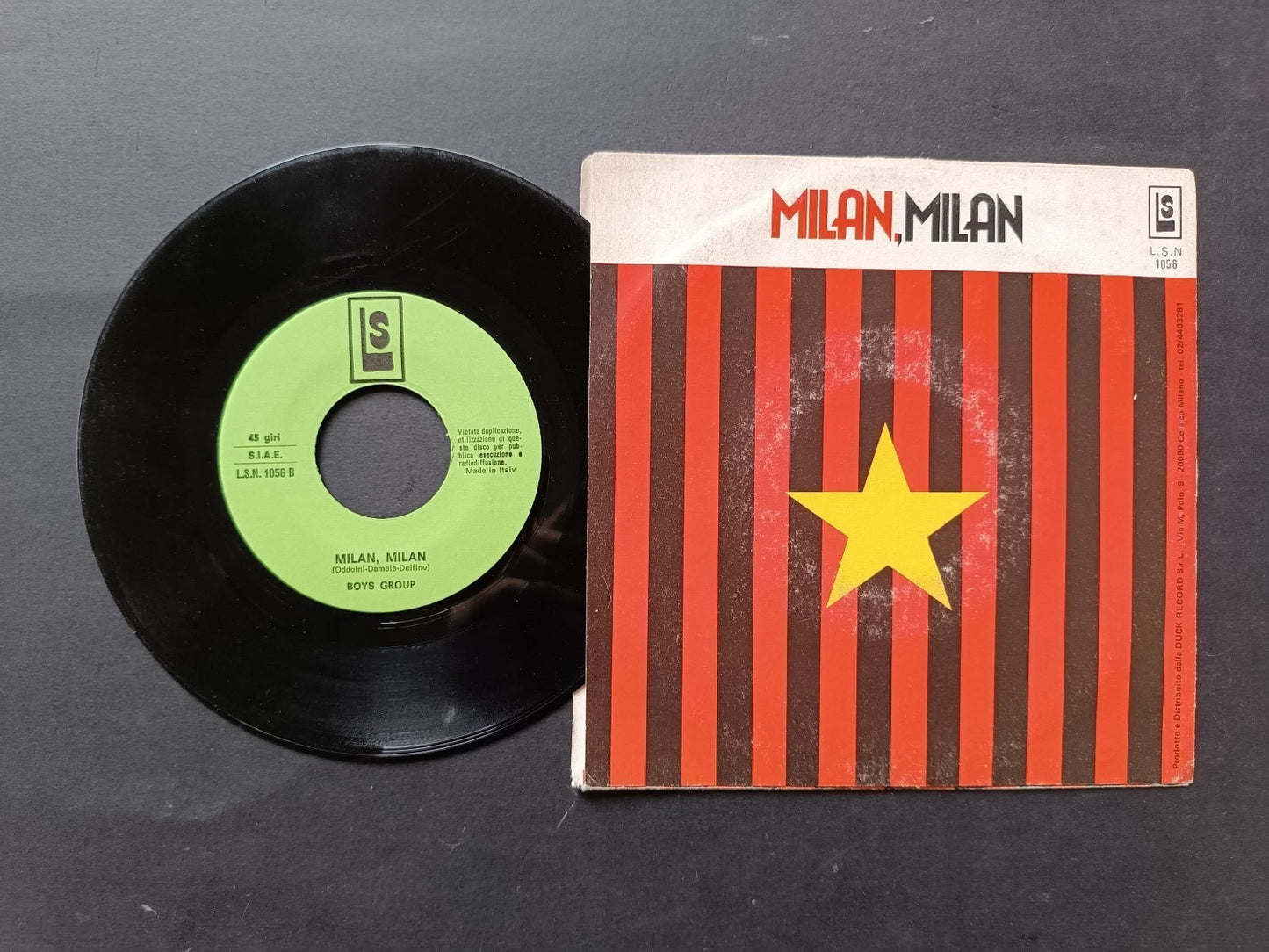 Vinile 45 giri UNDICI UOMINI D'ORO