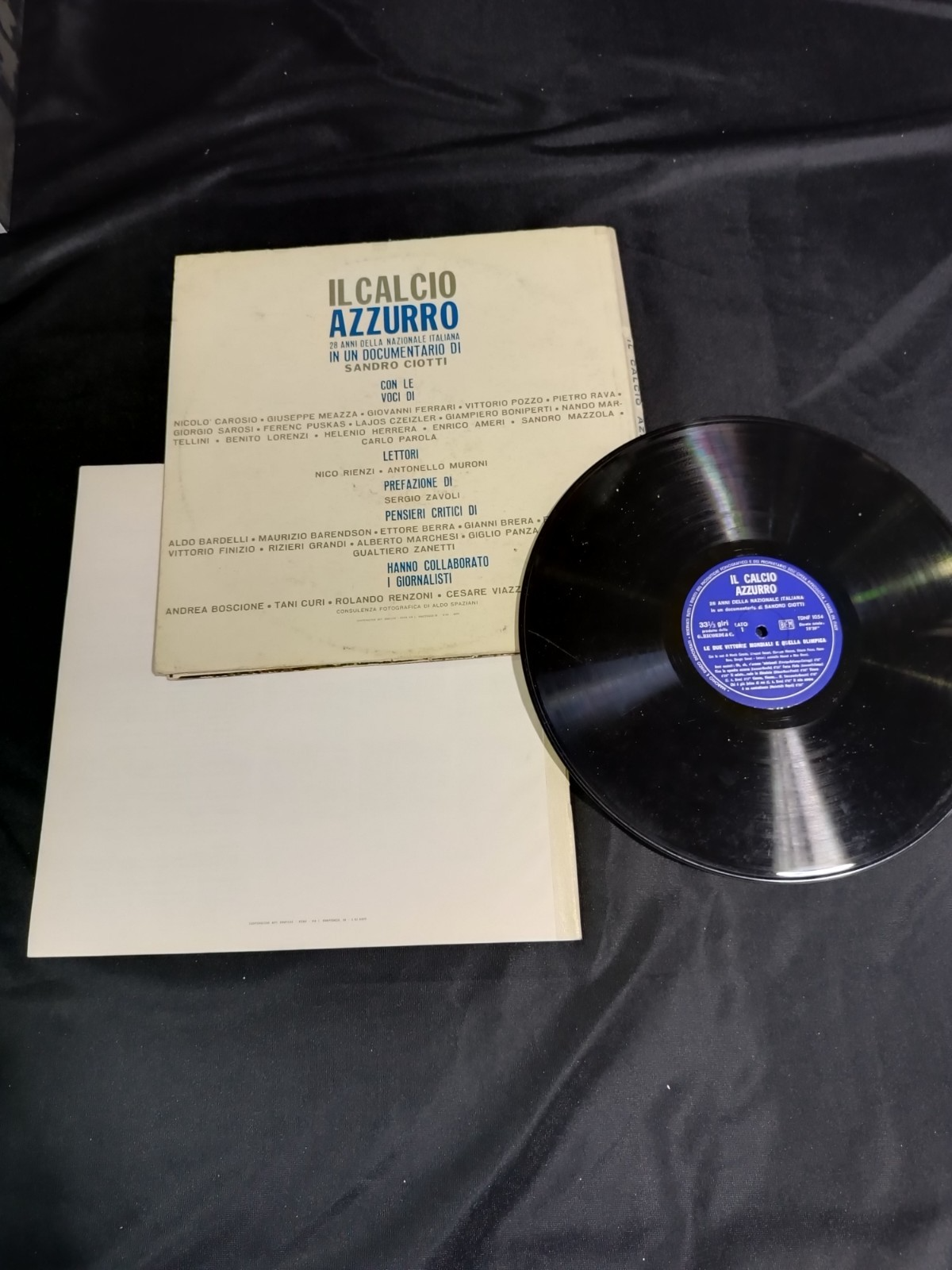 Disco in vinile IL CALCIO AZZURRO Documentario nazionale di S. CIOTTI